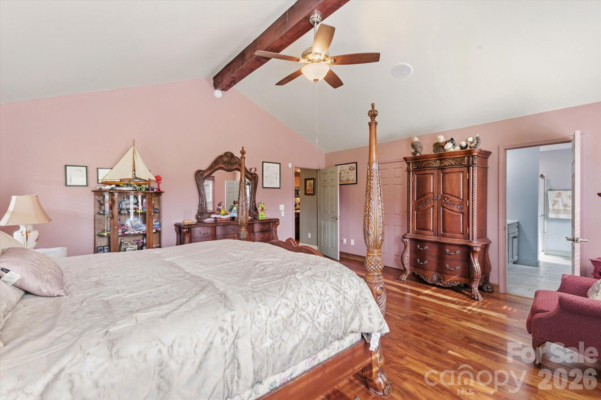 810 Mount Hebron Road — Old Fort