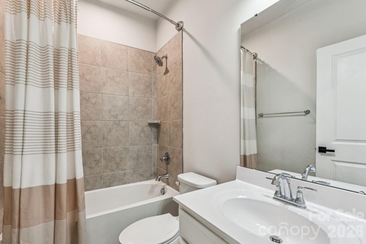 2050 Dornoch Road — Tega Cay
