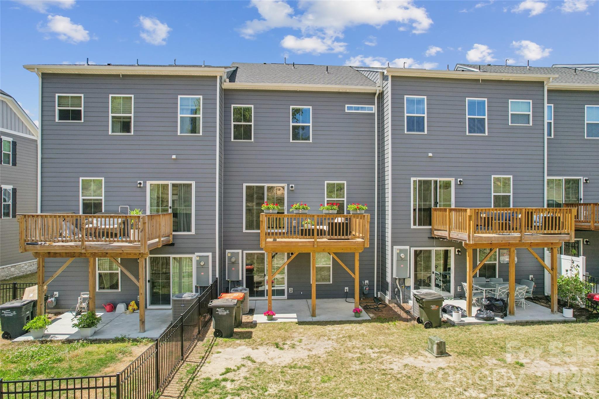 2050 Dornoch Road — Tega Cay