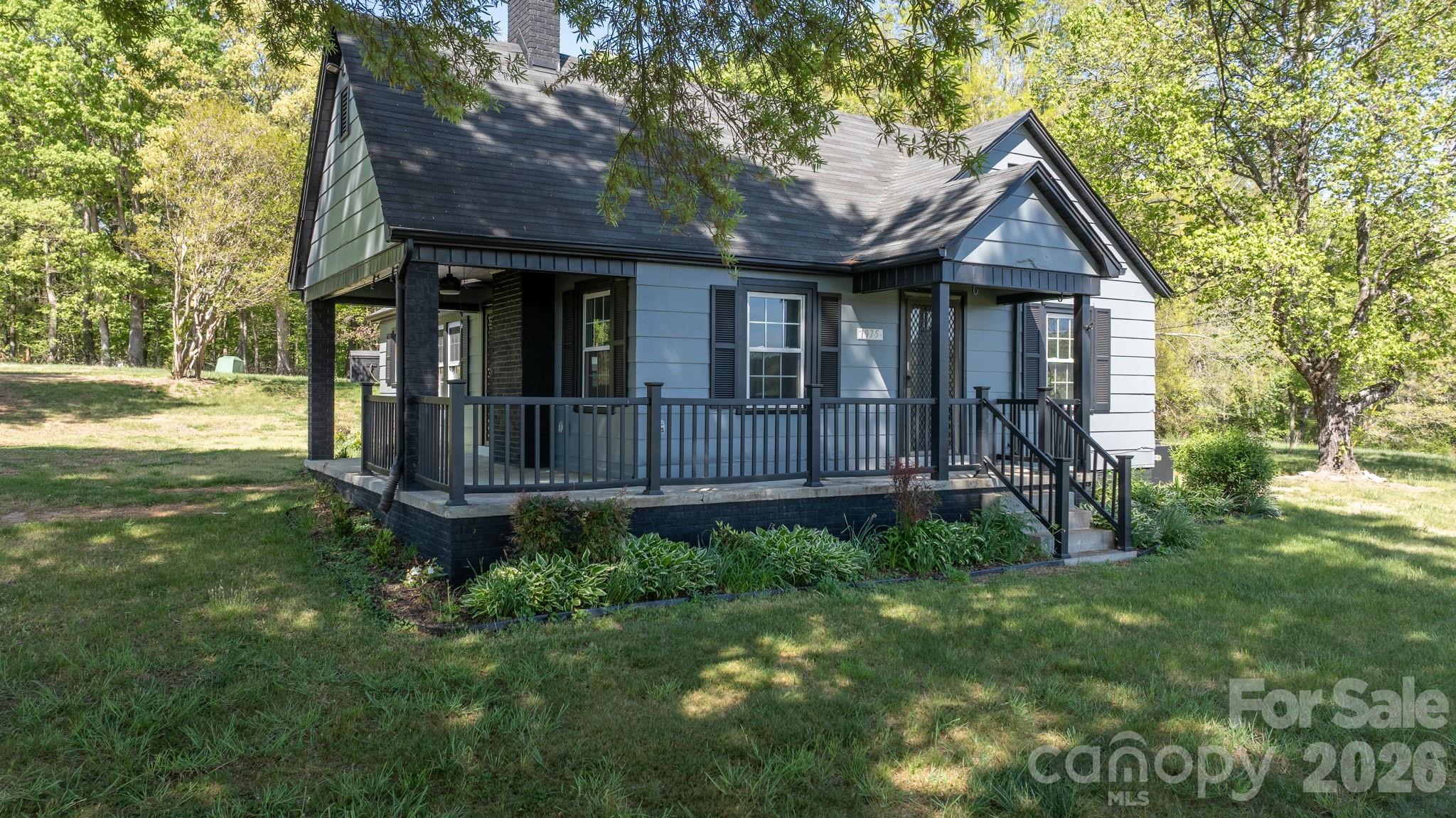 1975 Three Forks Church Road — Taylorsville