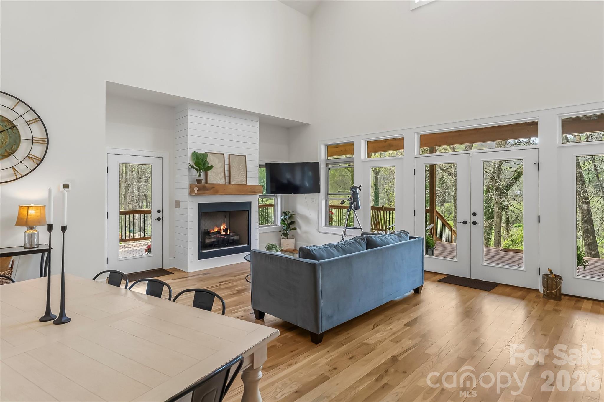 628 Brush Creek Road — Fairview