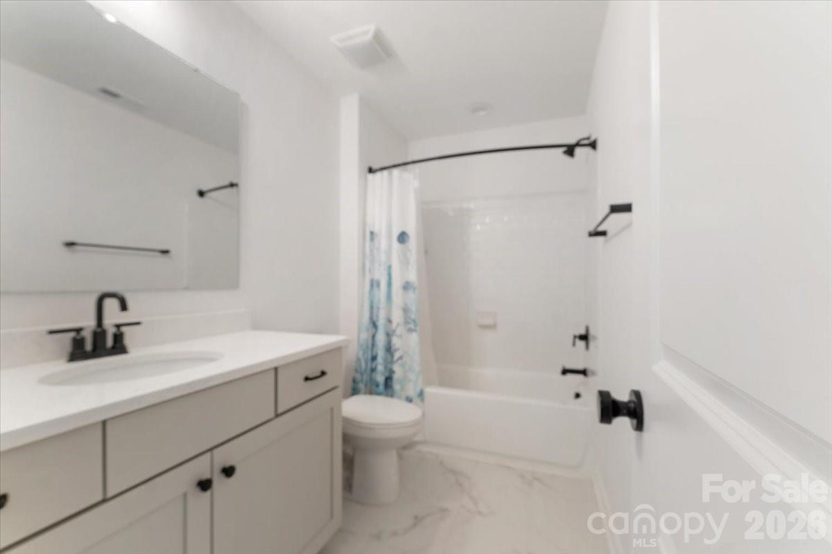 3934 Zinnia Drive — Harrisburg