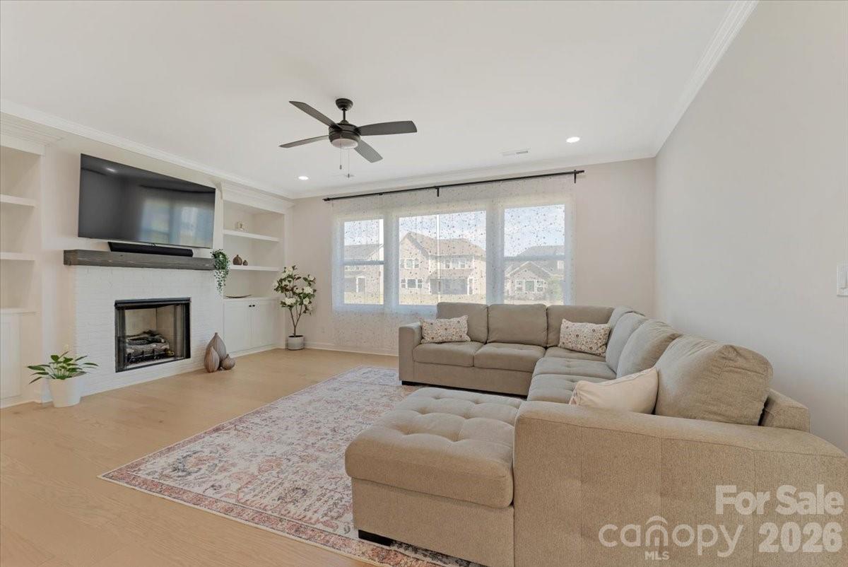 3934 Zinnia Drive — Harrisburg
