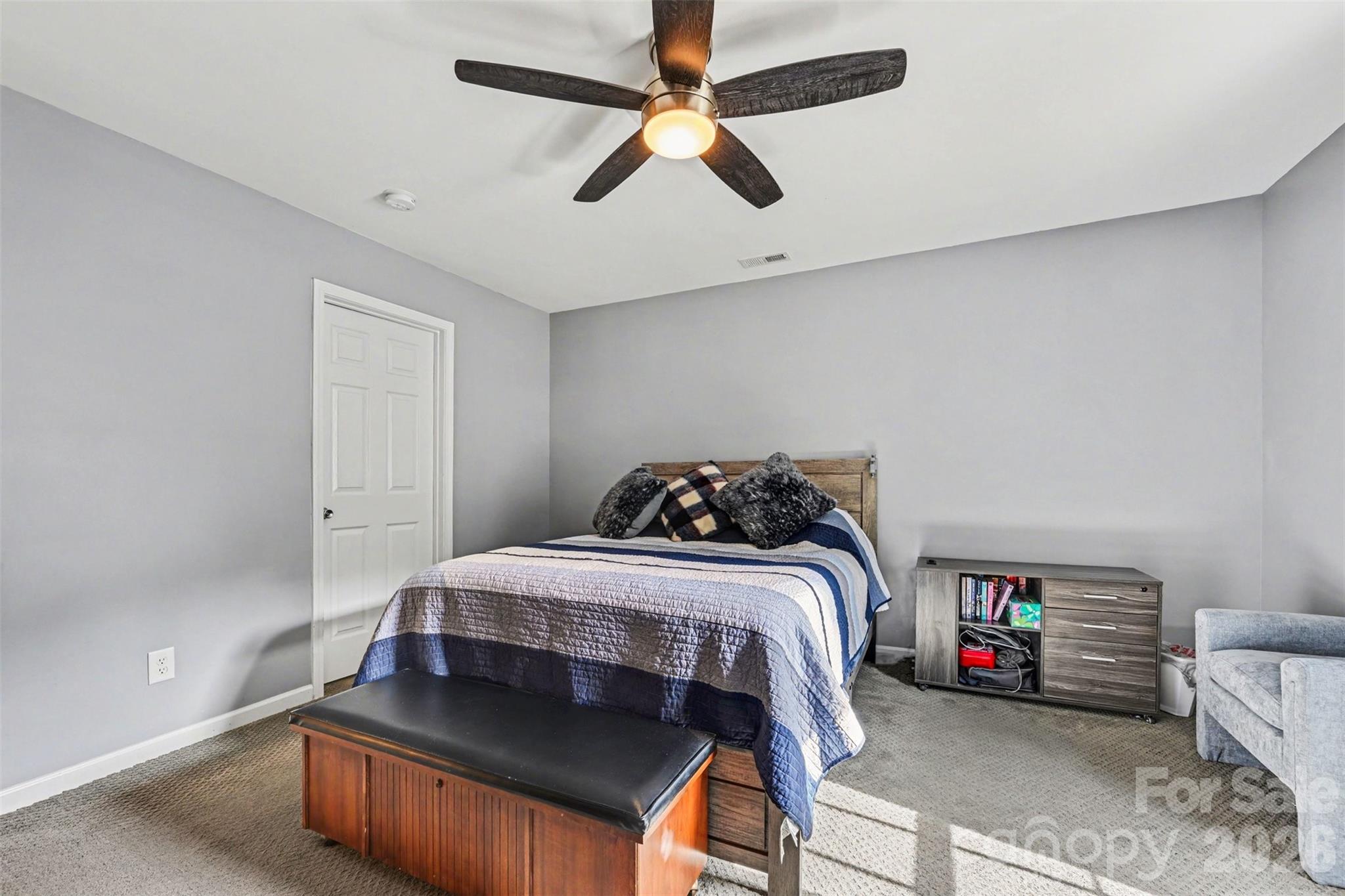 391 Lone Tree Lane — Clover