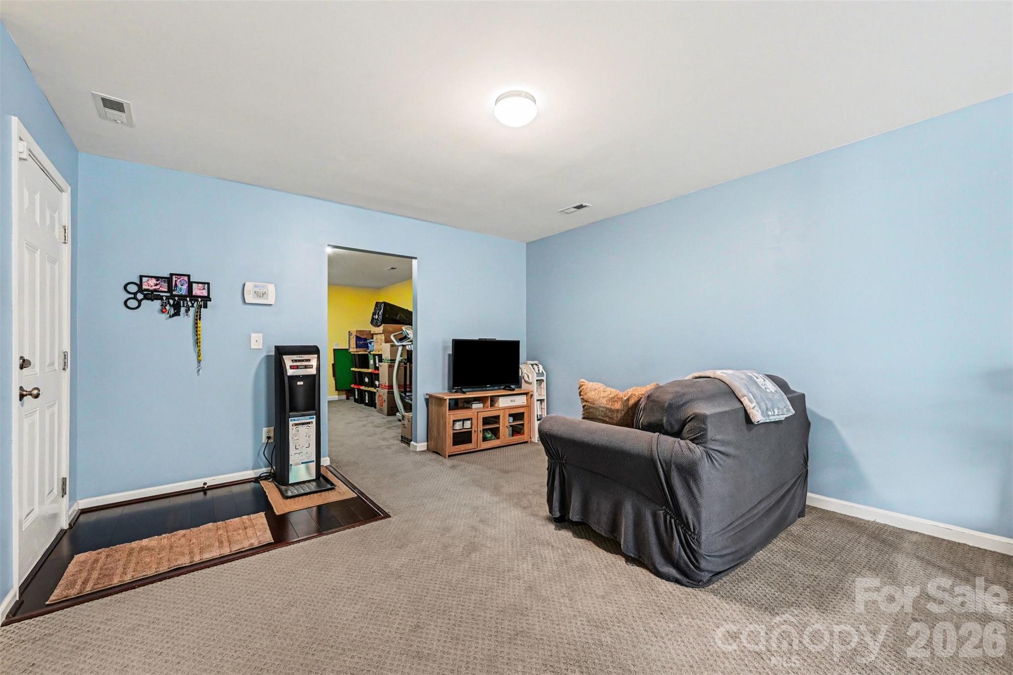 391 Lone Tree Lane — Clover