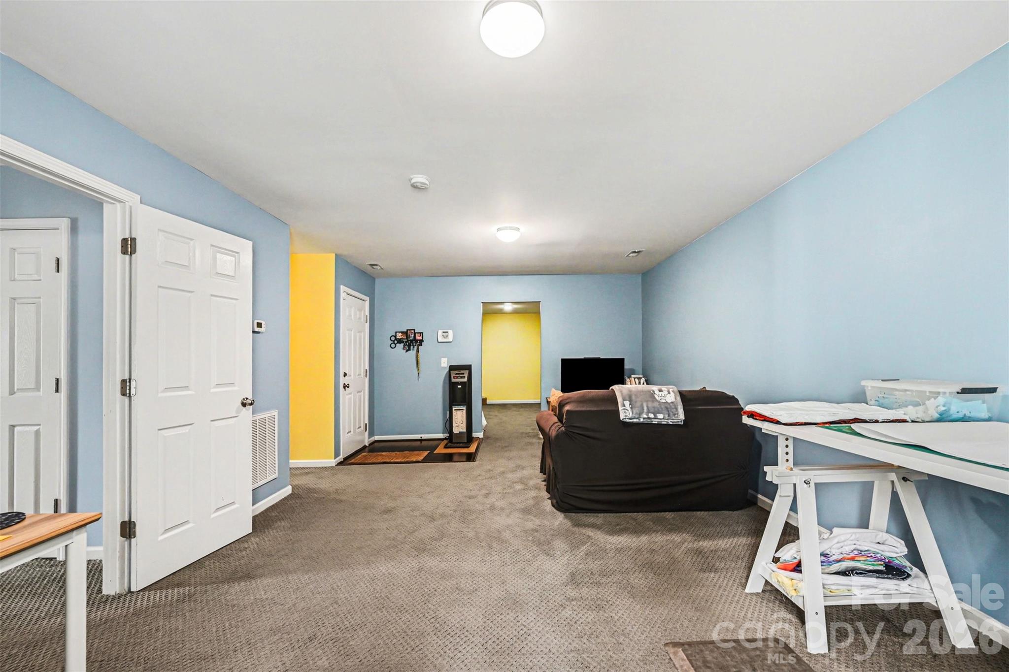 391 Lone Tree Lane — Clover