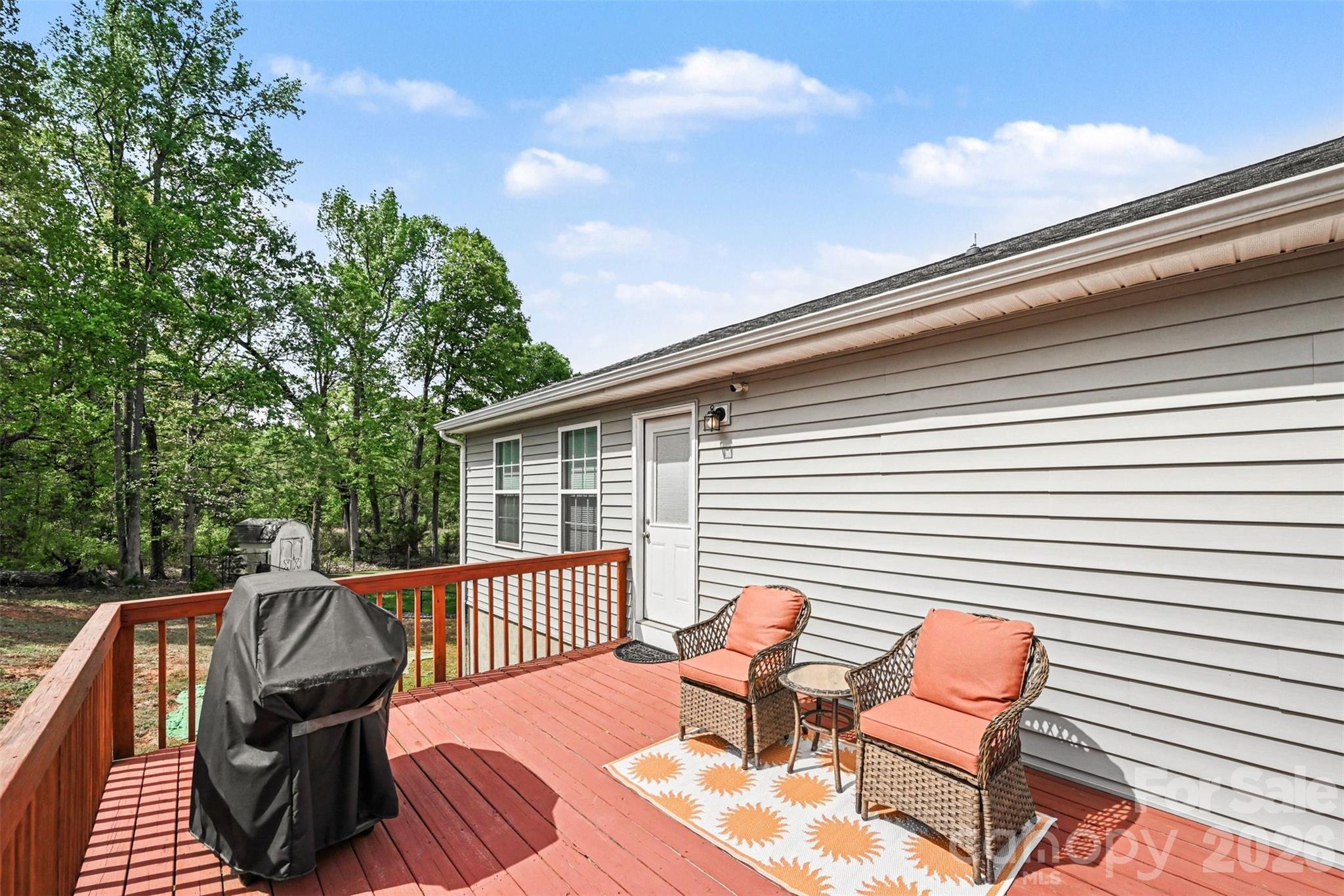391 Lone Tree Lane — Clover