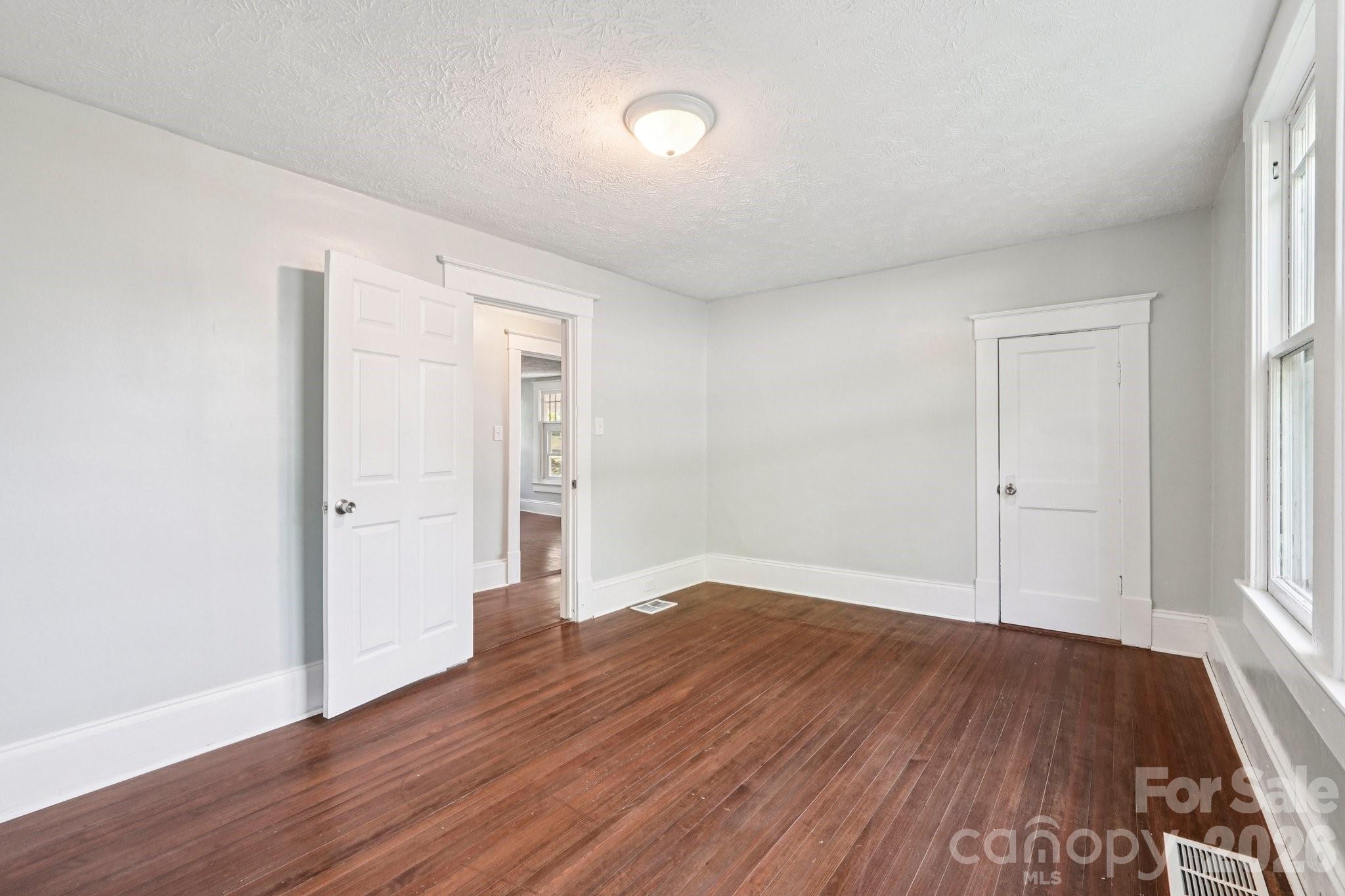 208 W Lafayette Street — Salisbury