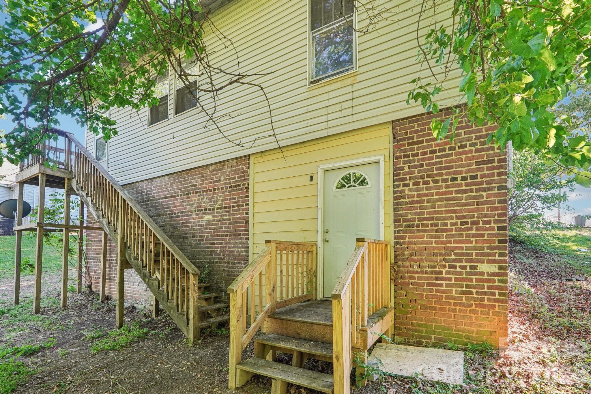 208 W Lafayette Street — Salisbury
