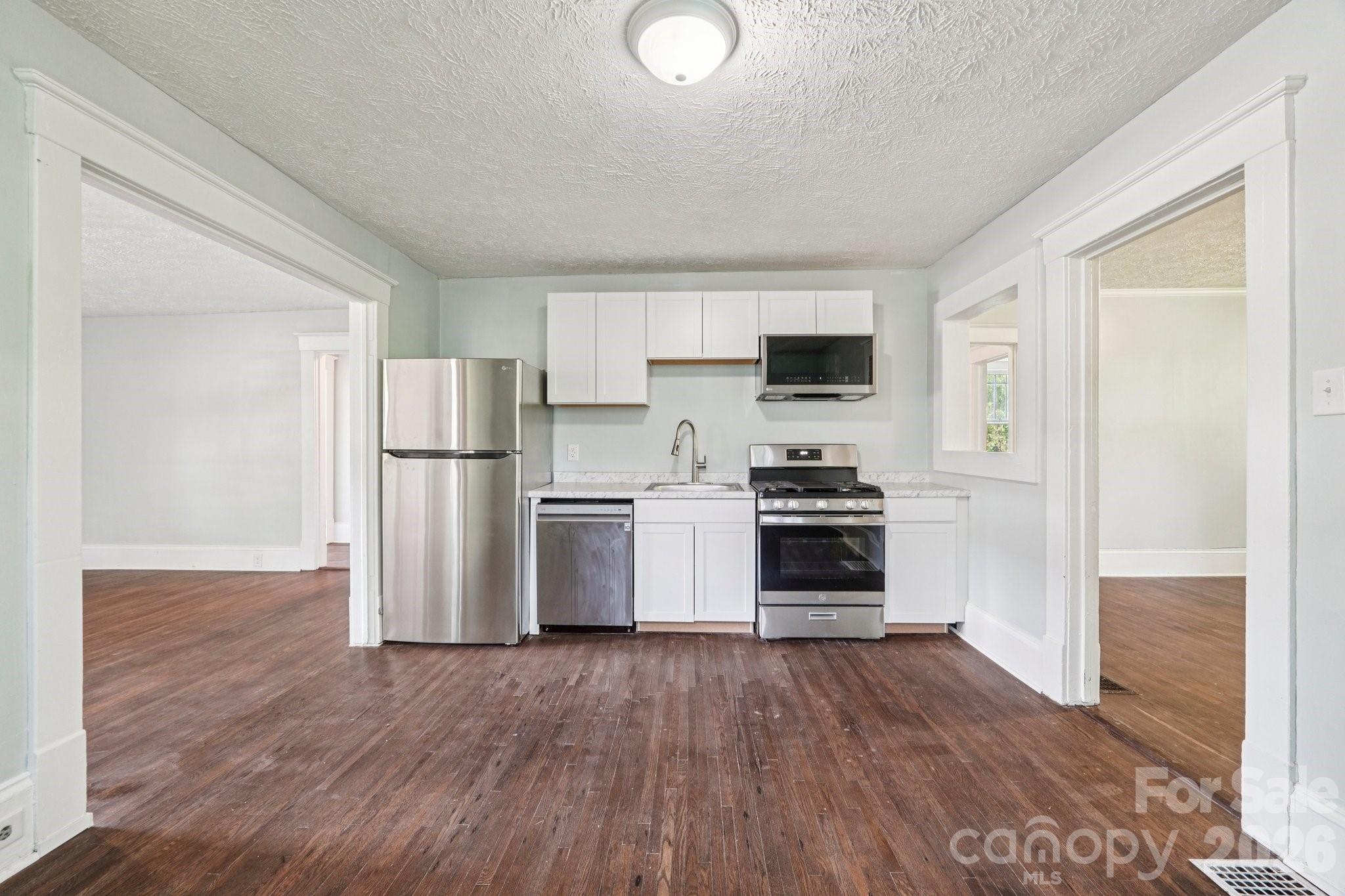 208 W Lafayette Street — Salisbury