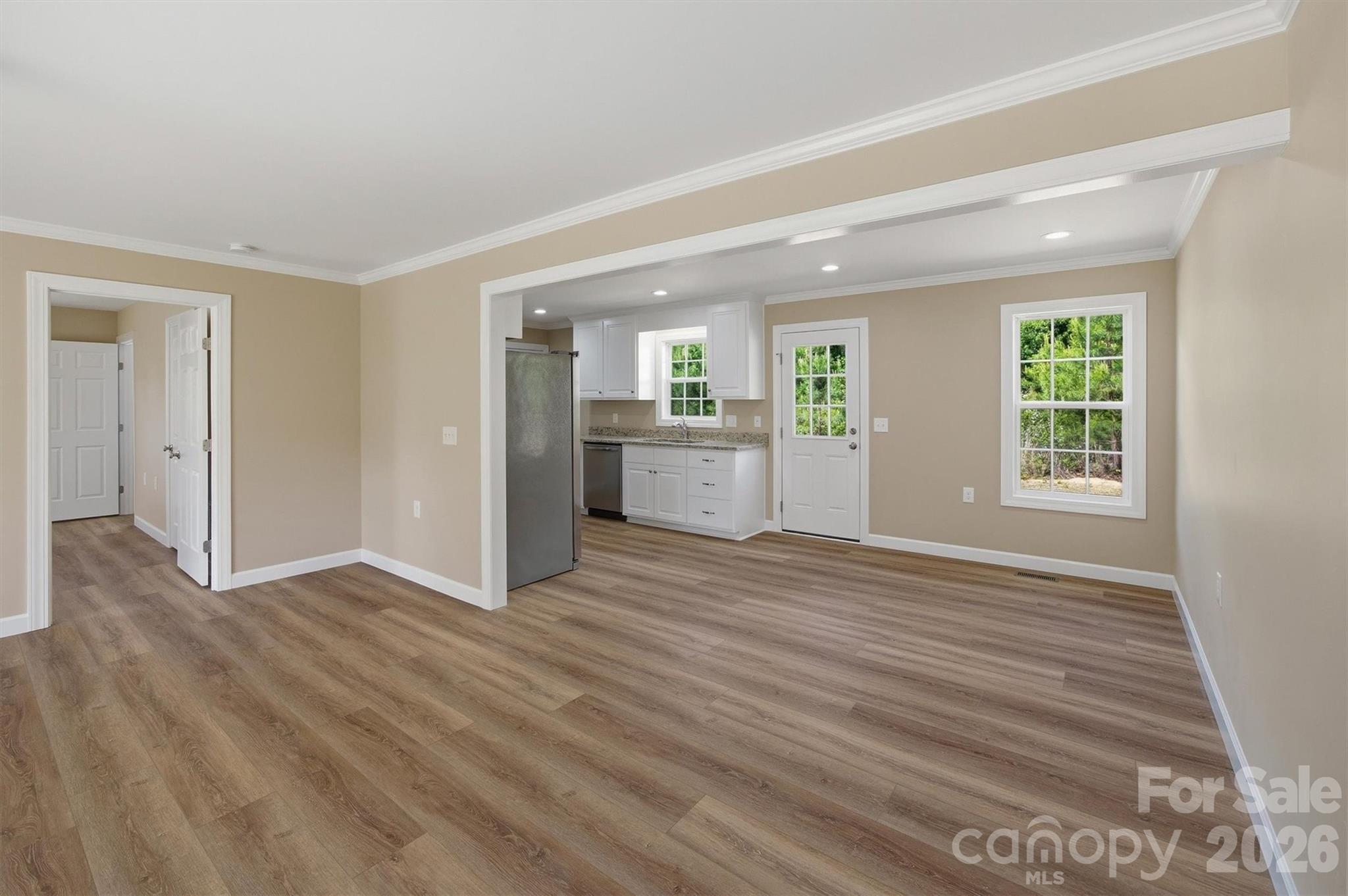 4915 S T Clark Road — Morganton