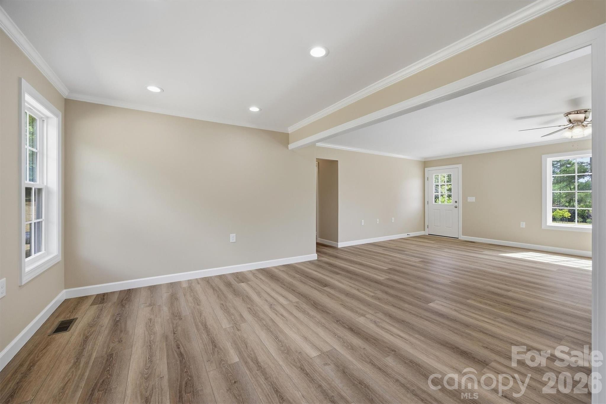 4915 S T Clark Road — Morganton