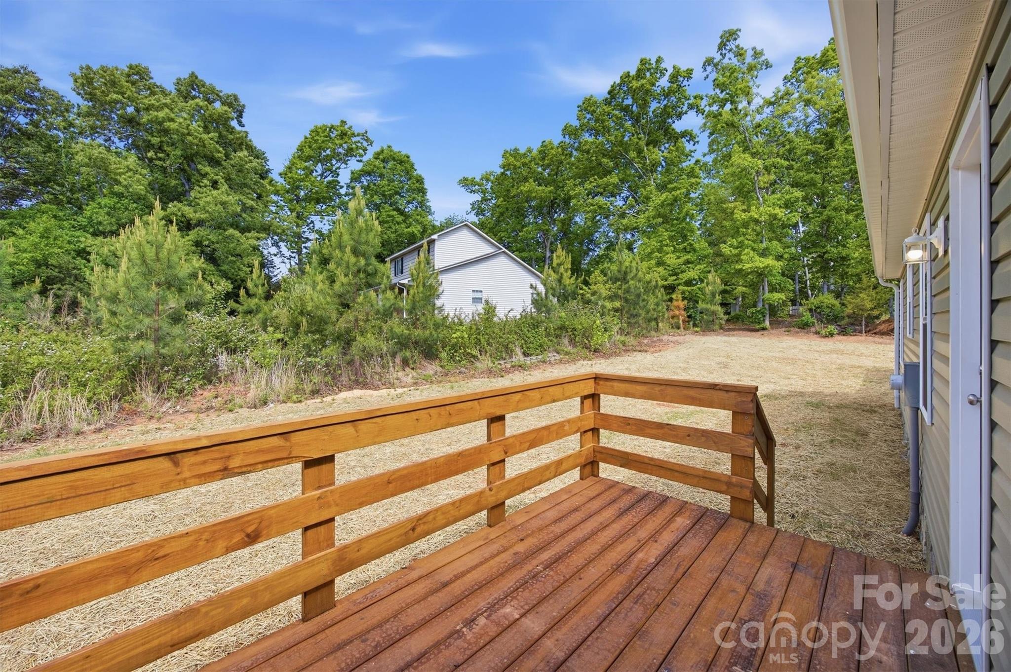4915 S T Clark Road — Morganton
