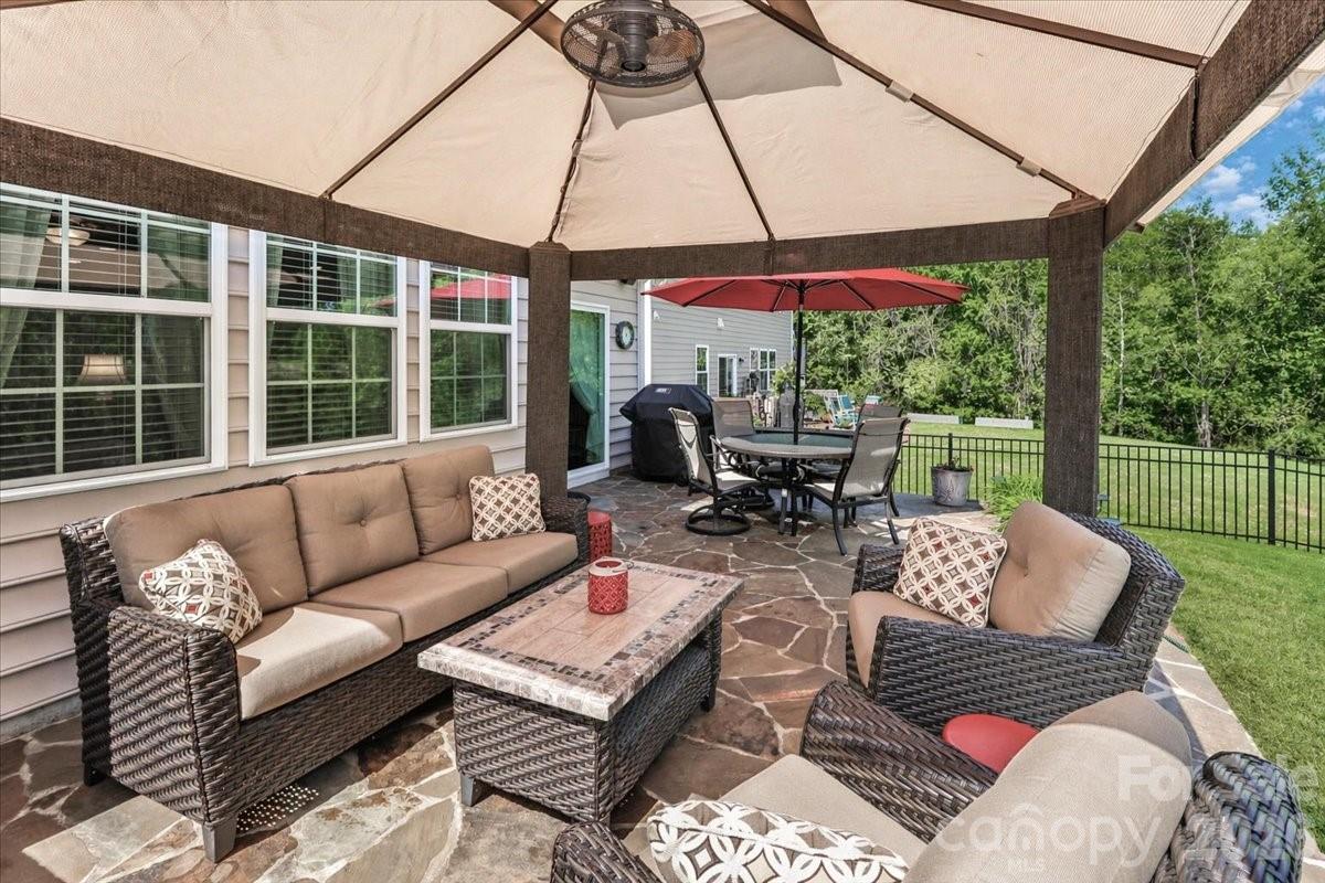 10730 Sapphire Trail — Davidson