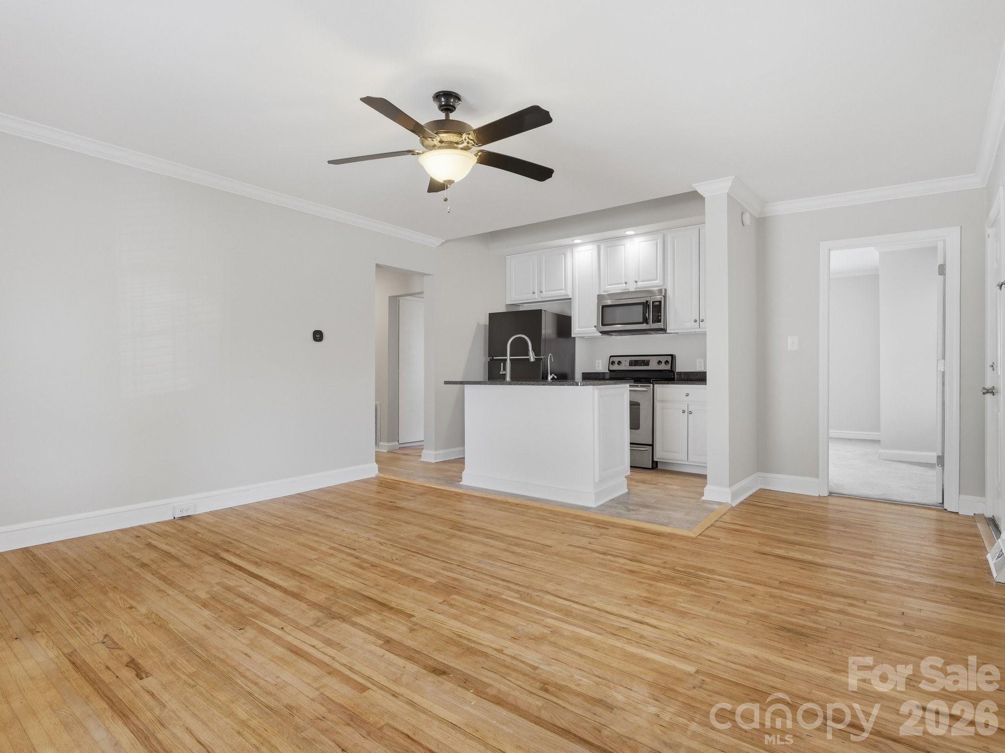 158 NW Academy Street — Concord