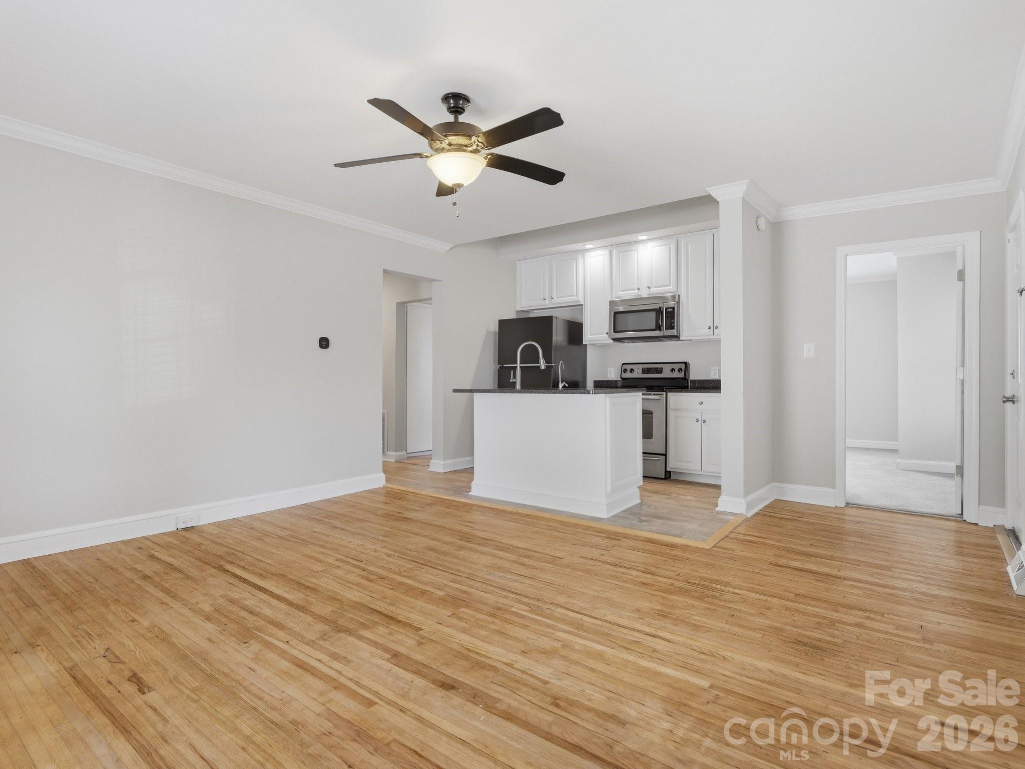 158 NW Academy Street — Concord