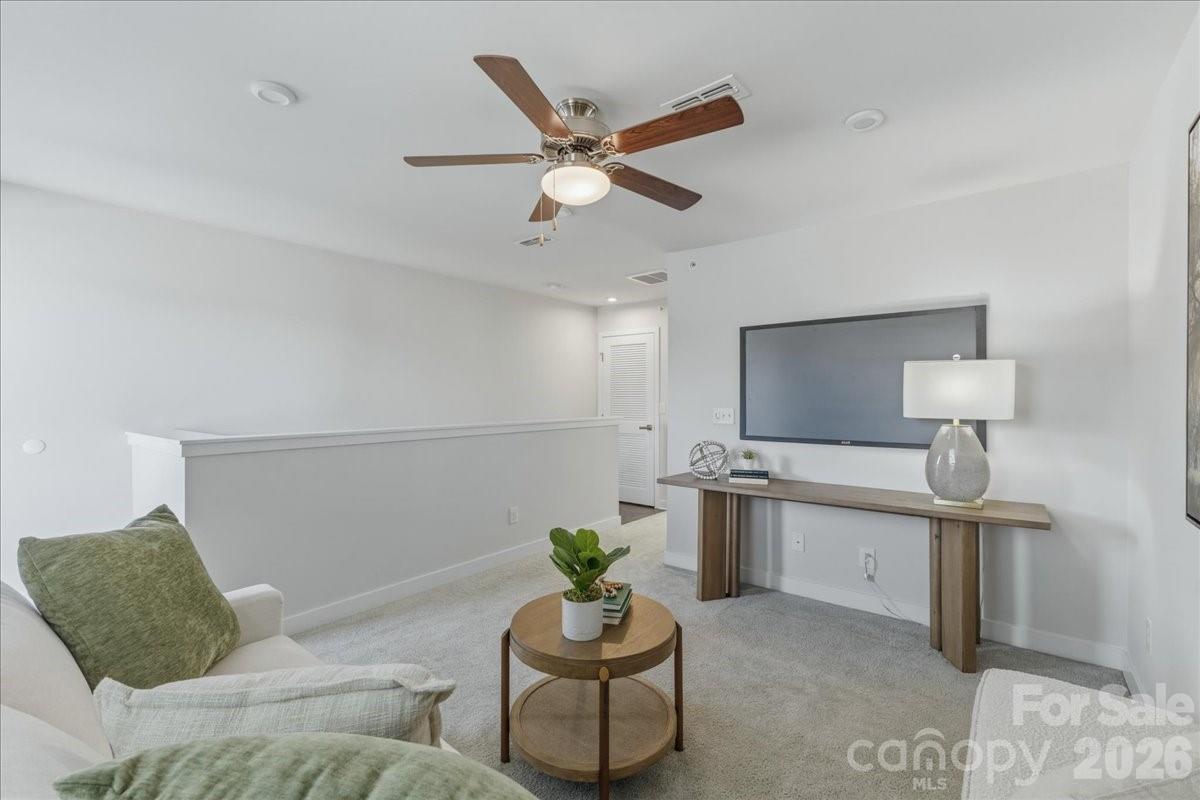 522 Music Hall Way — Charlotte