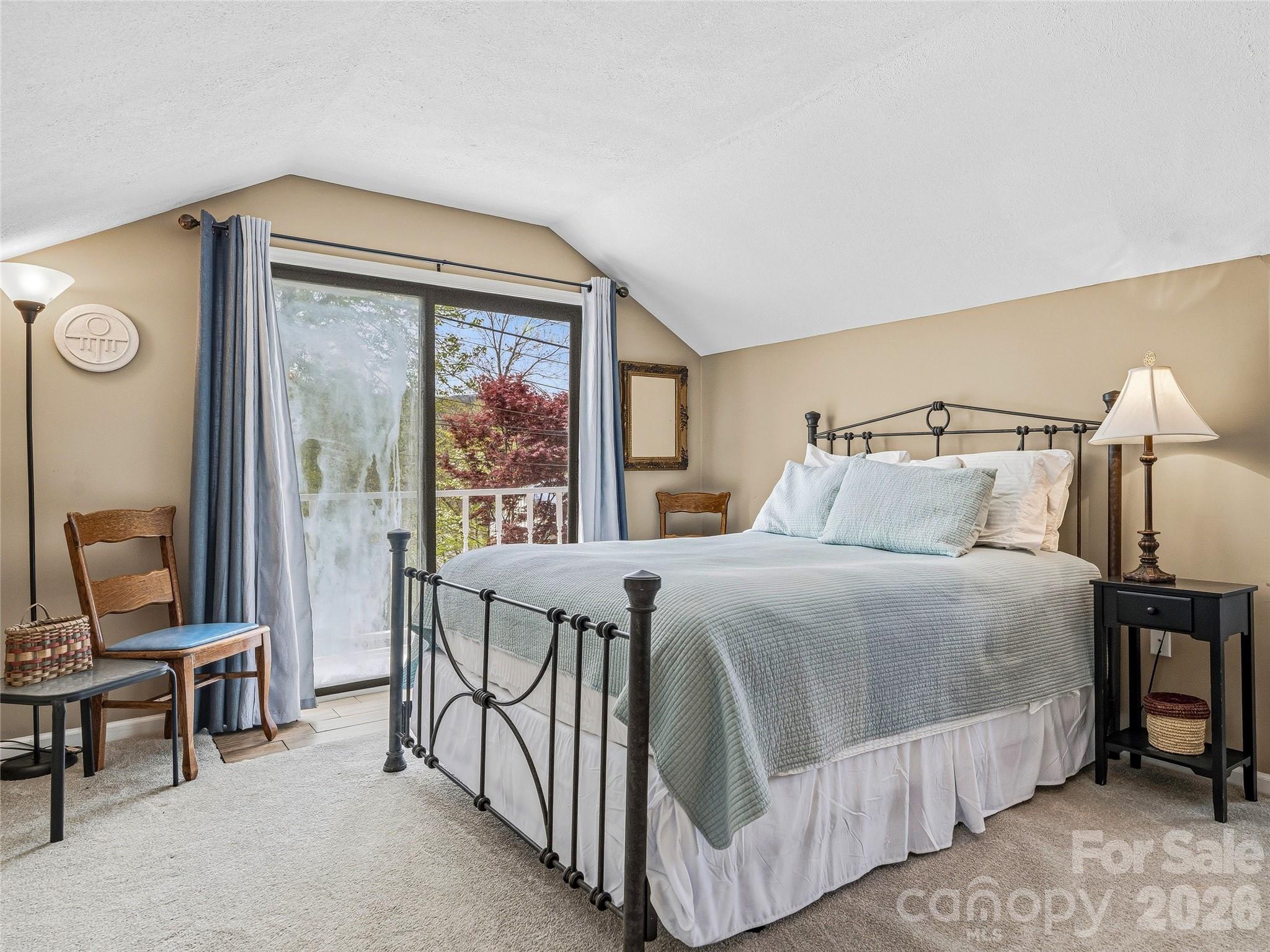 102 Havnaers Point — Lake Lure