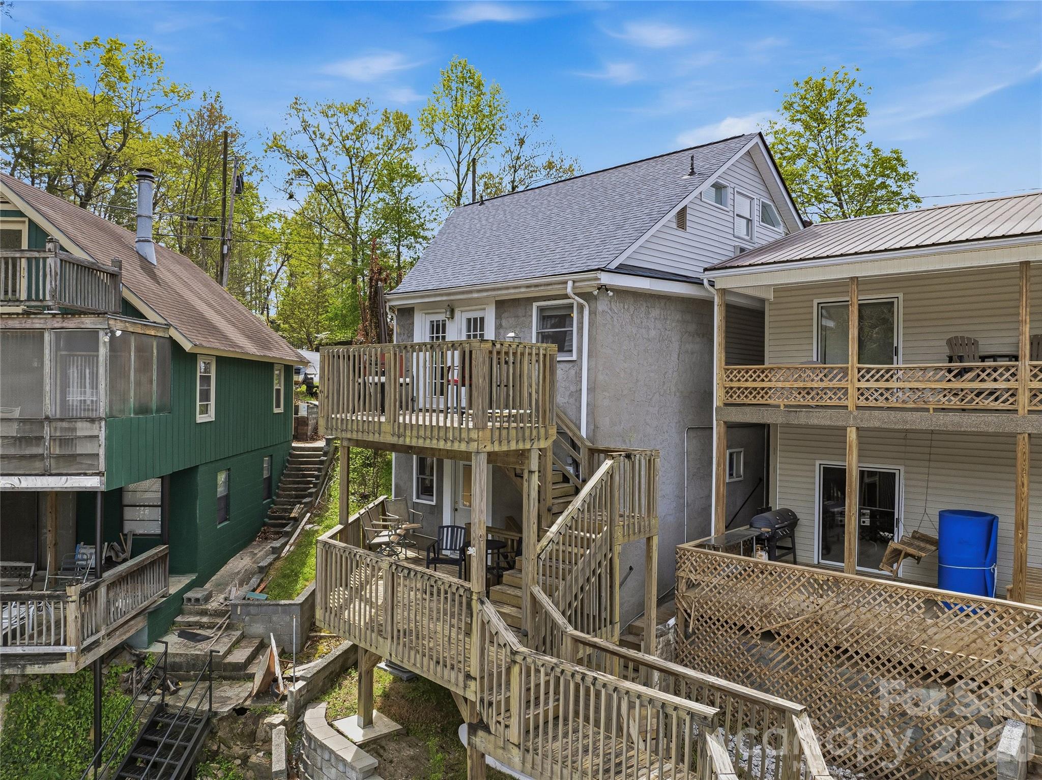 102 Havnaers Point — Lake Lure
