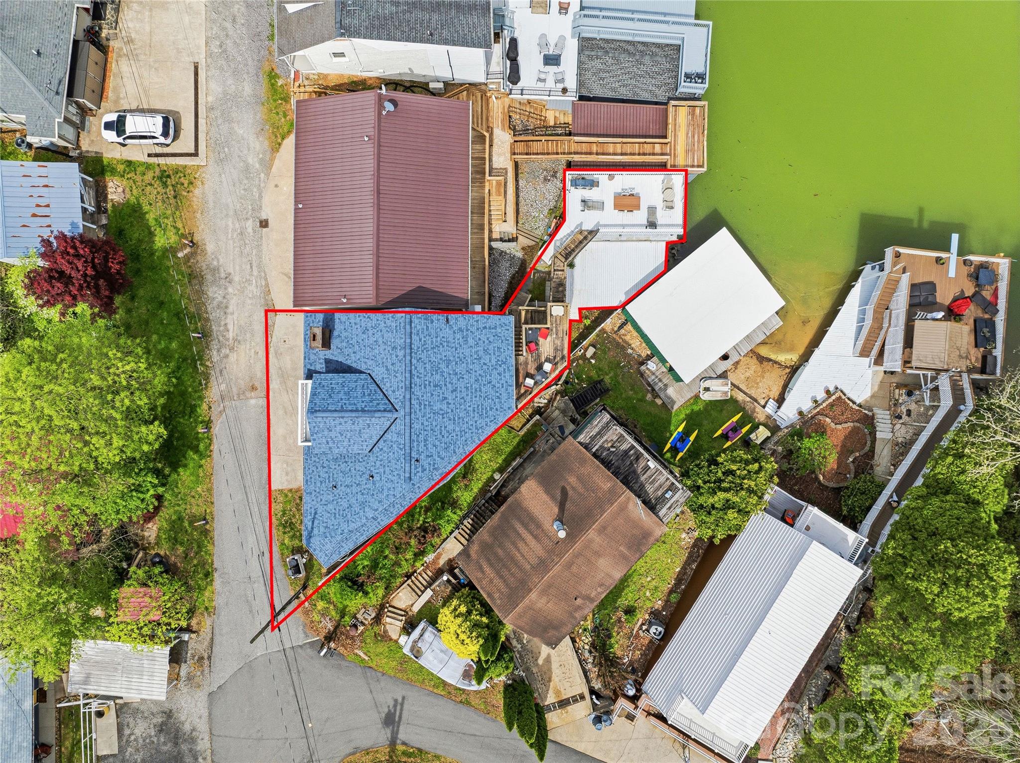 102 Havnaers Point — Lake Lure