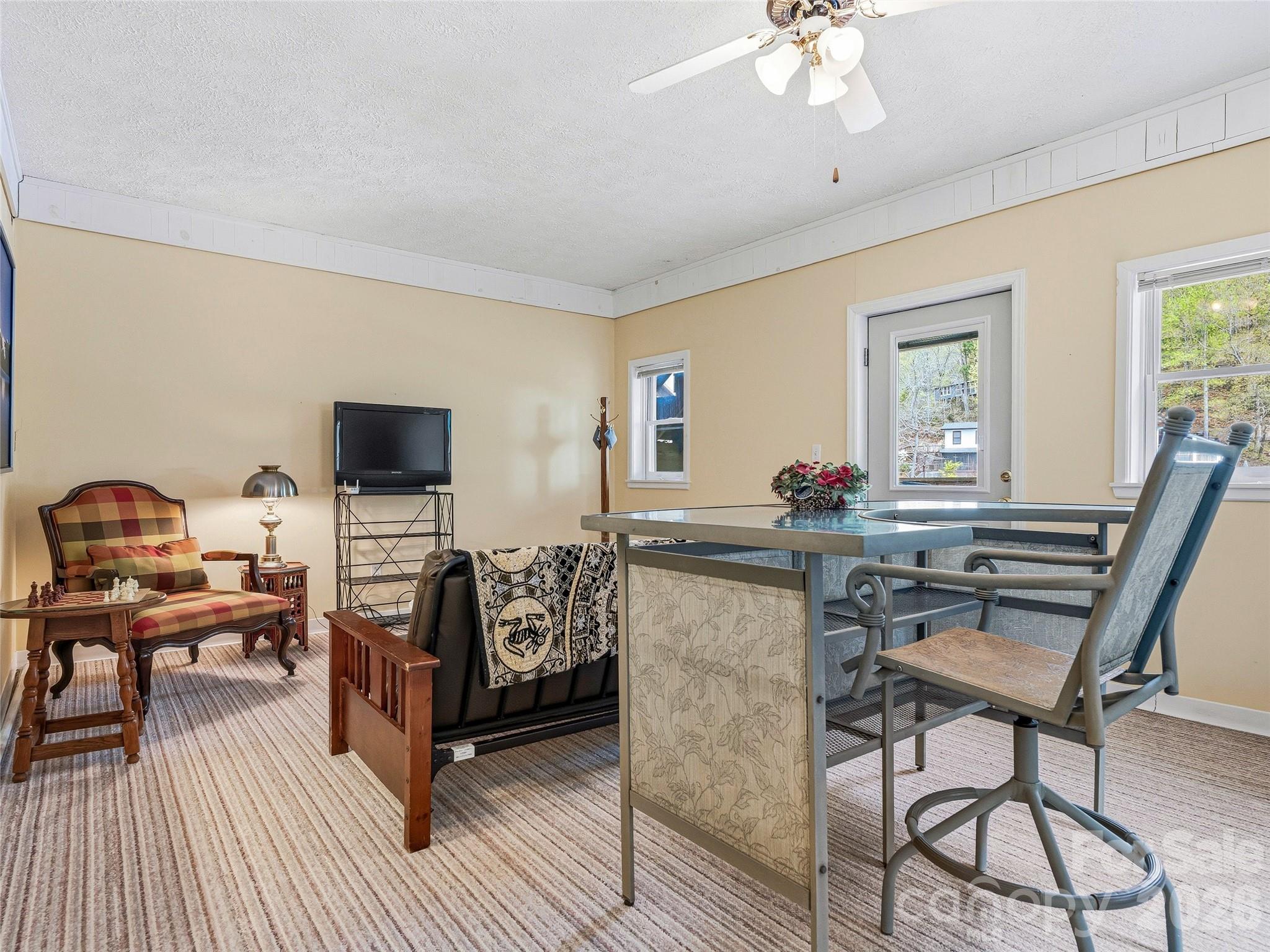 102 Havnaers Point — Lake Lure