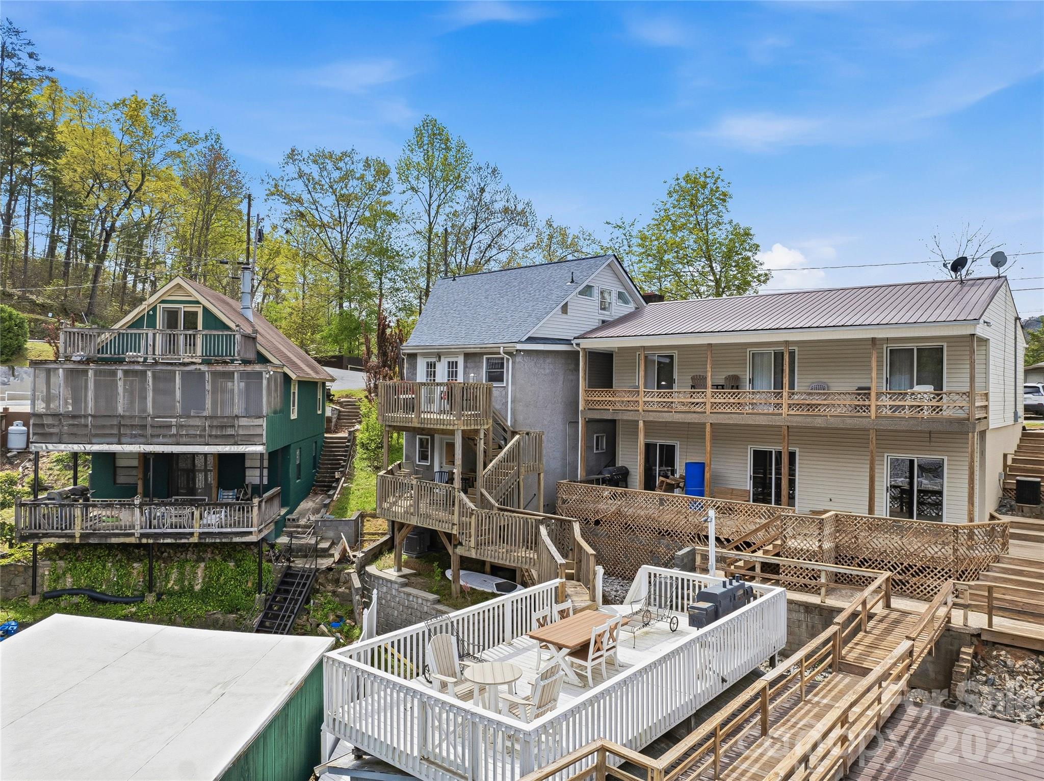 102 Havnaers Point — Lake Lure