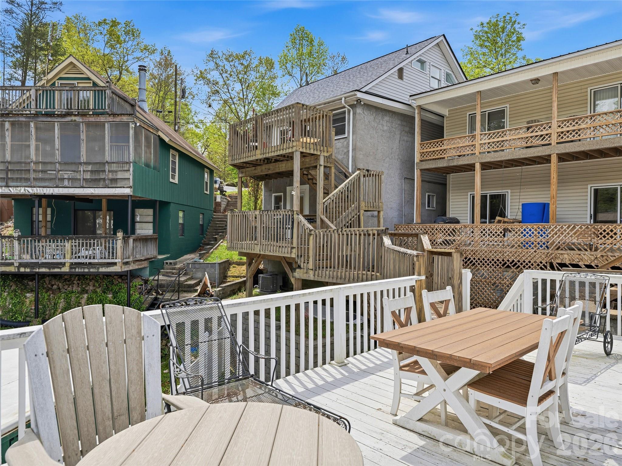 102 Havnaers Point — Lake Lure