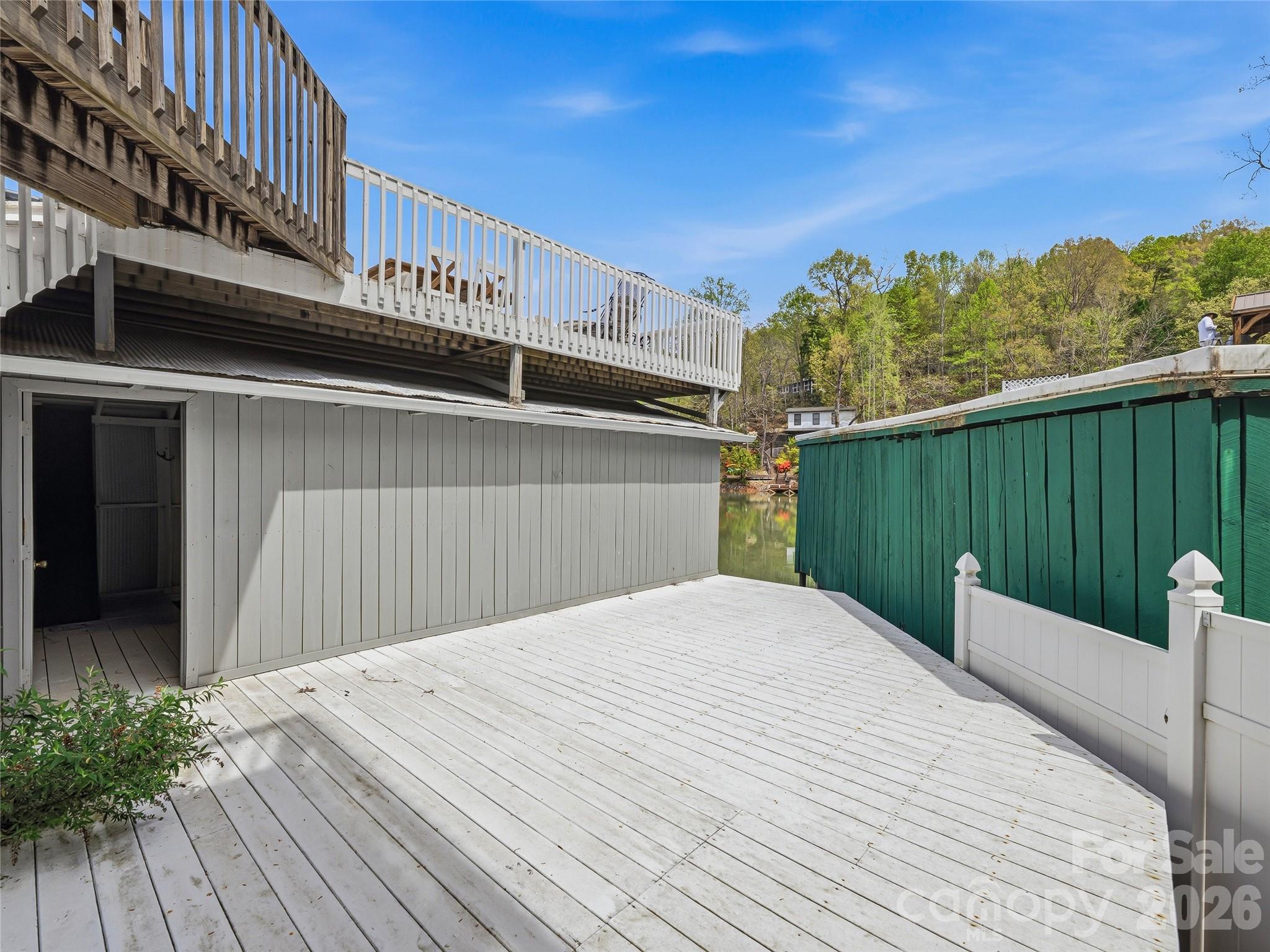 102 Havnaers Point — Lake Lure