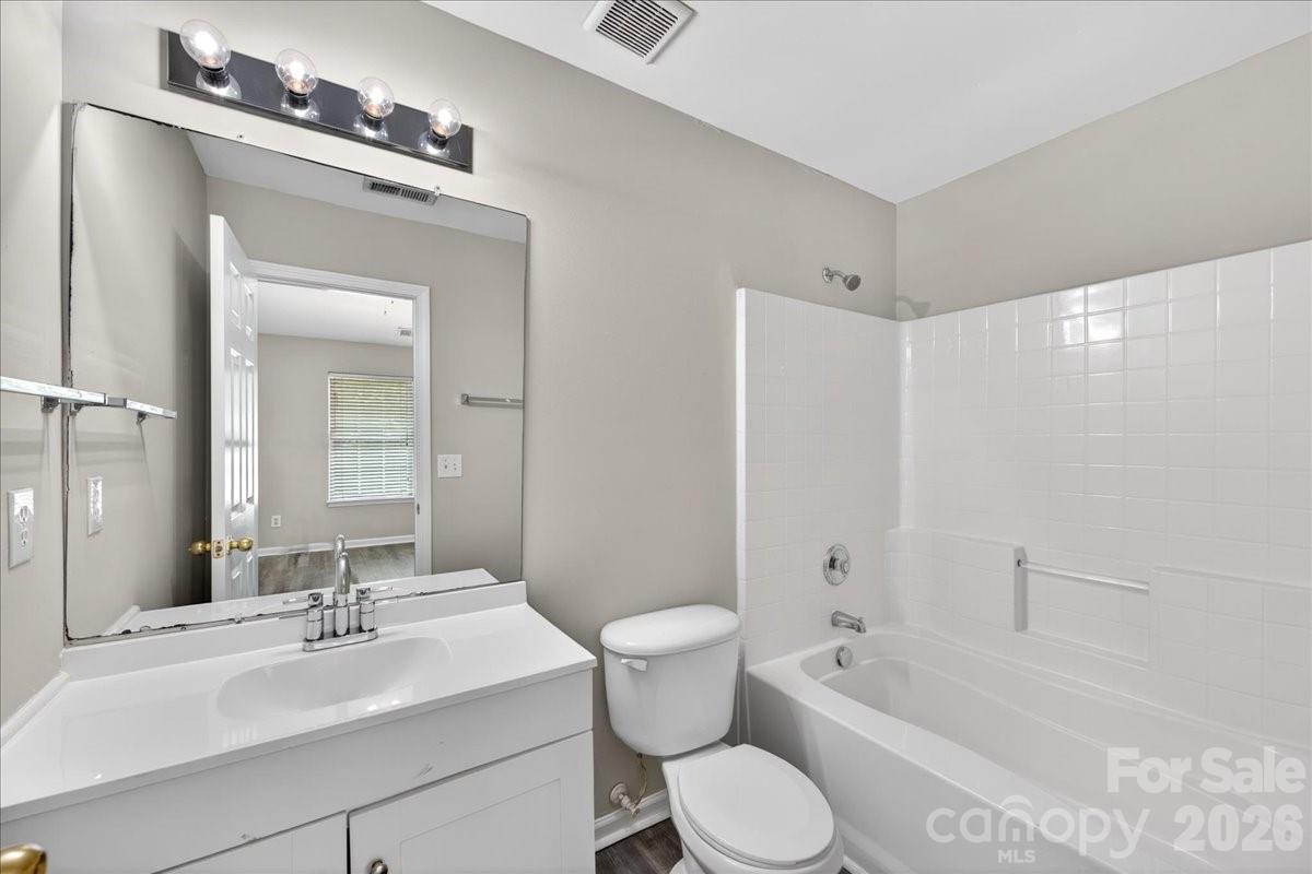 8619 Wandering Creek Way — Charlotte