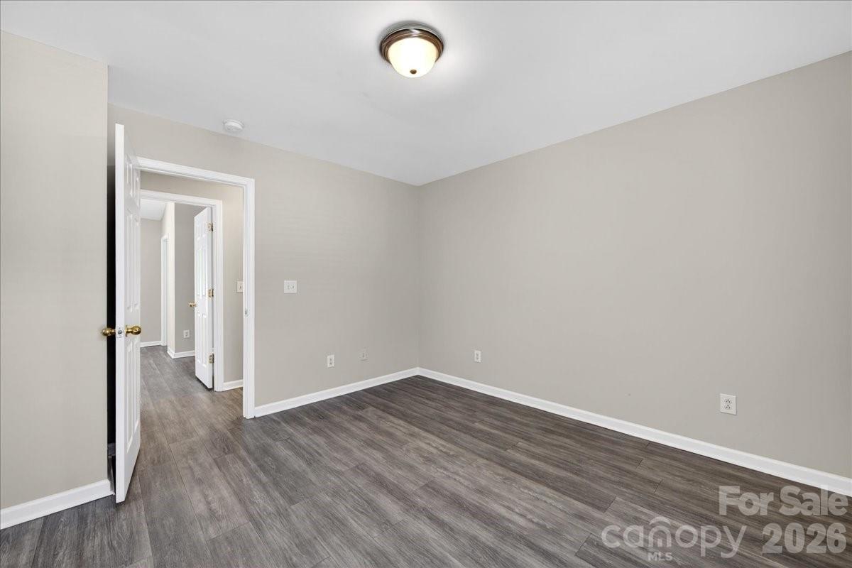 8619 Wandering Creek Way — Charlotte