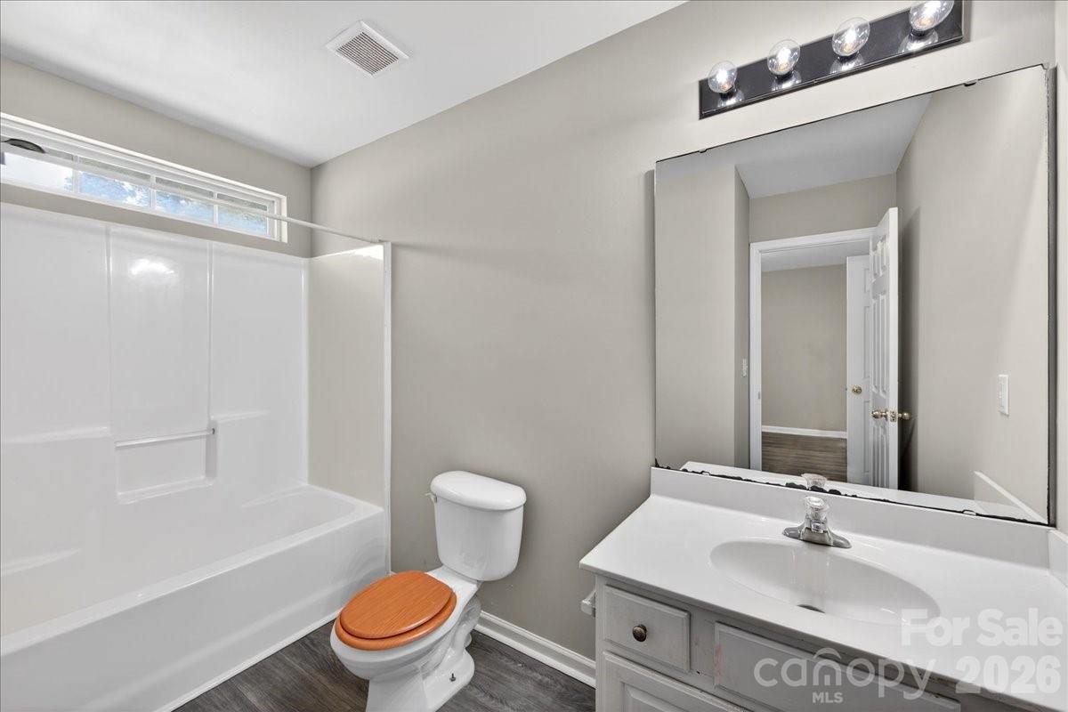 8619 Wandering Creek Way — Charlotte