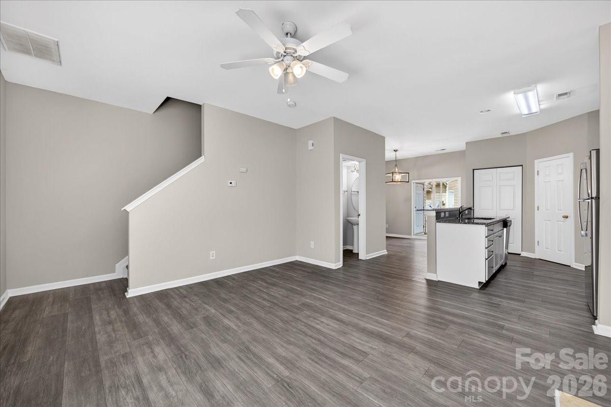 8619 Wandering Creek Way — Charlotte