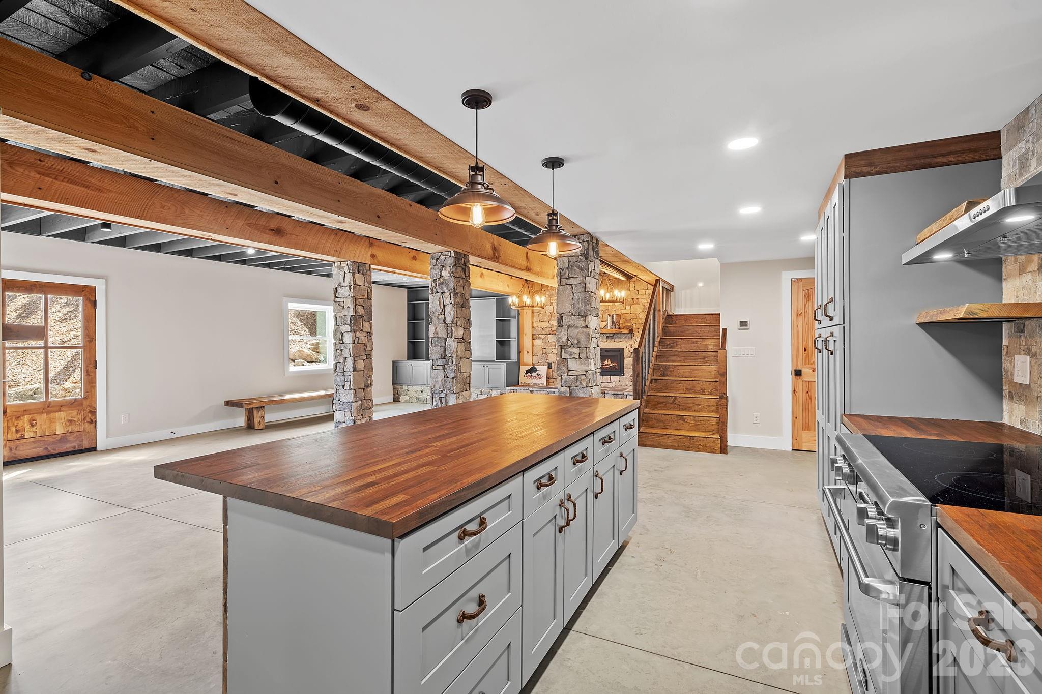 234 Erwin Hills Road — Asheville