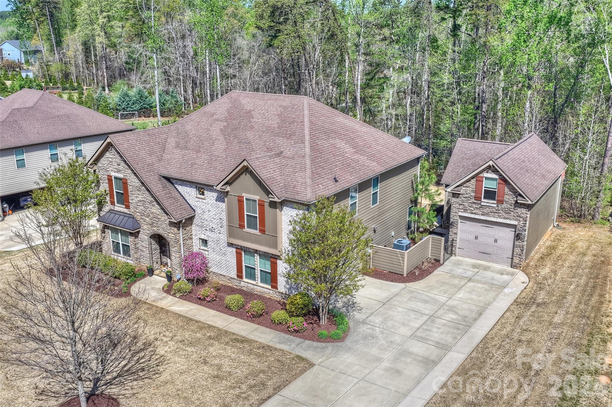 294 S San Agustin Drive — Mooresville