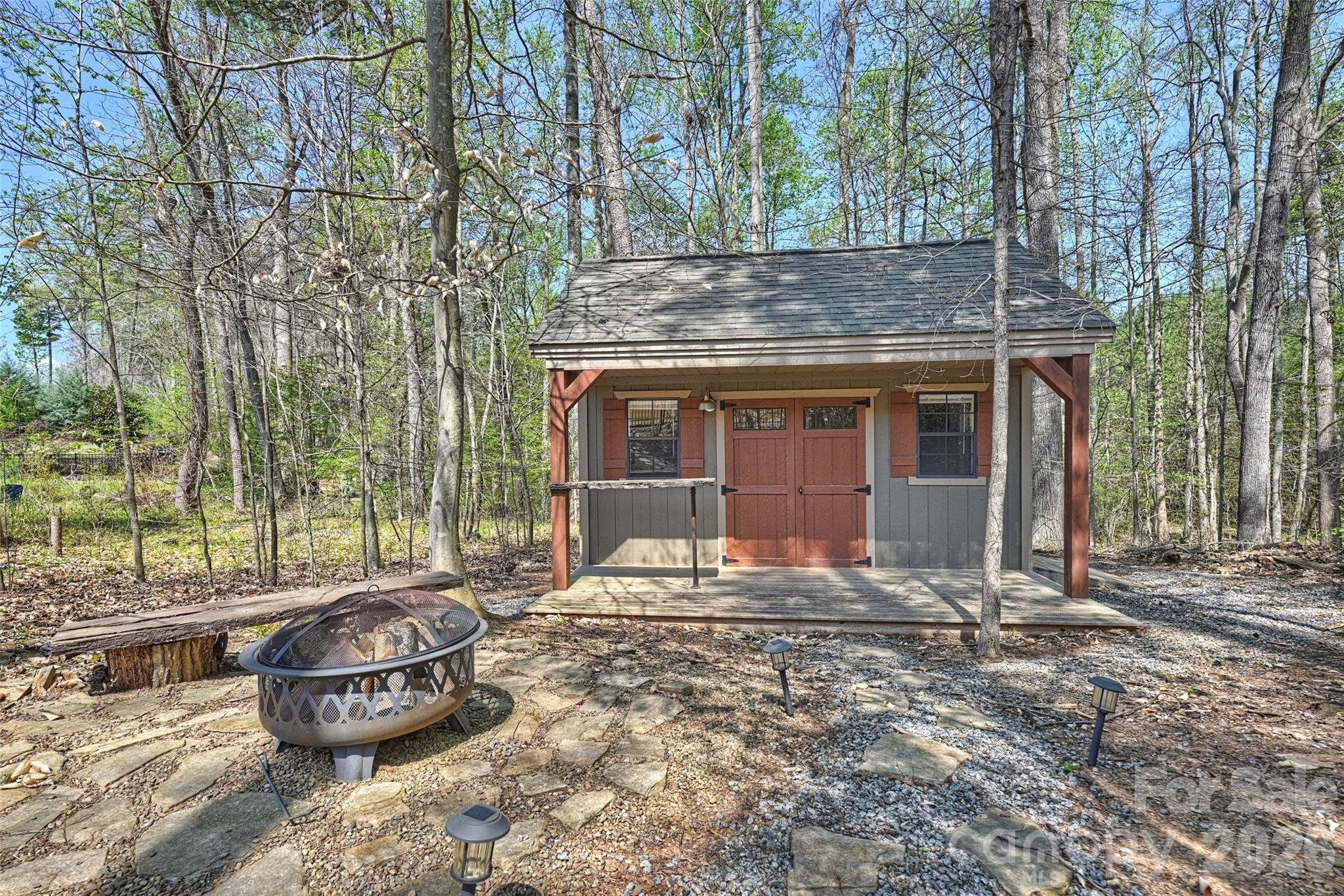 294 S San Agustin Drive — Mooresville
