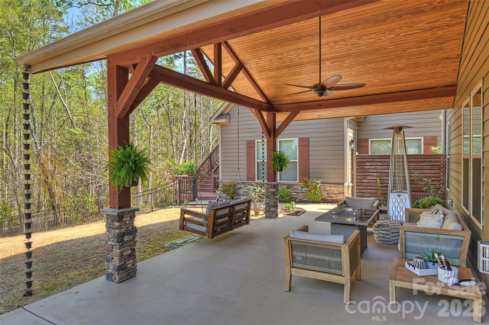 294 S San Agustin Drive — Mooresville