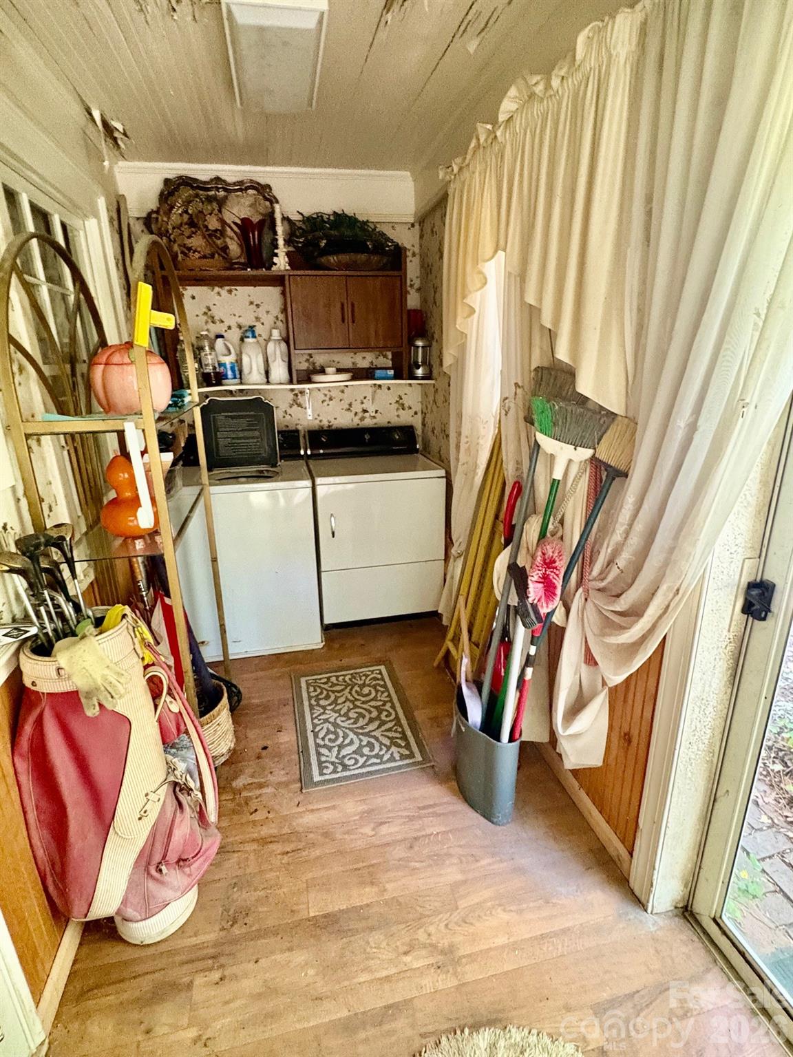 1612 S New Hope Road — Gastonia