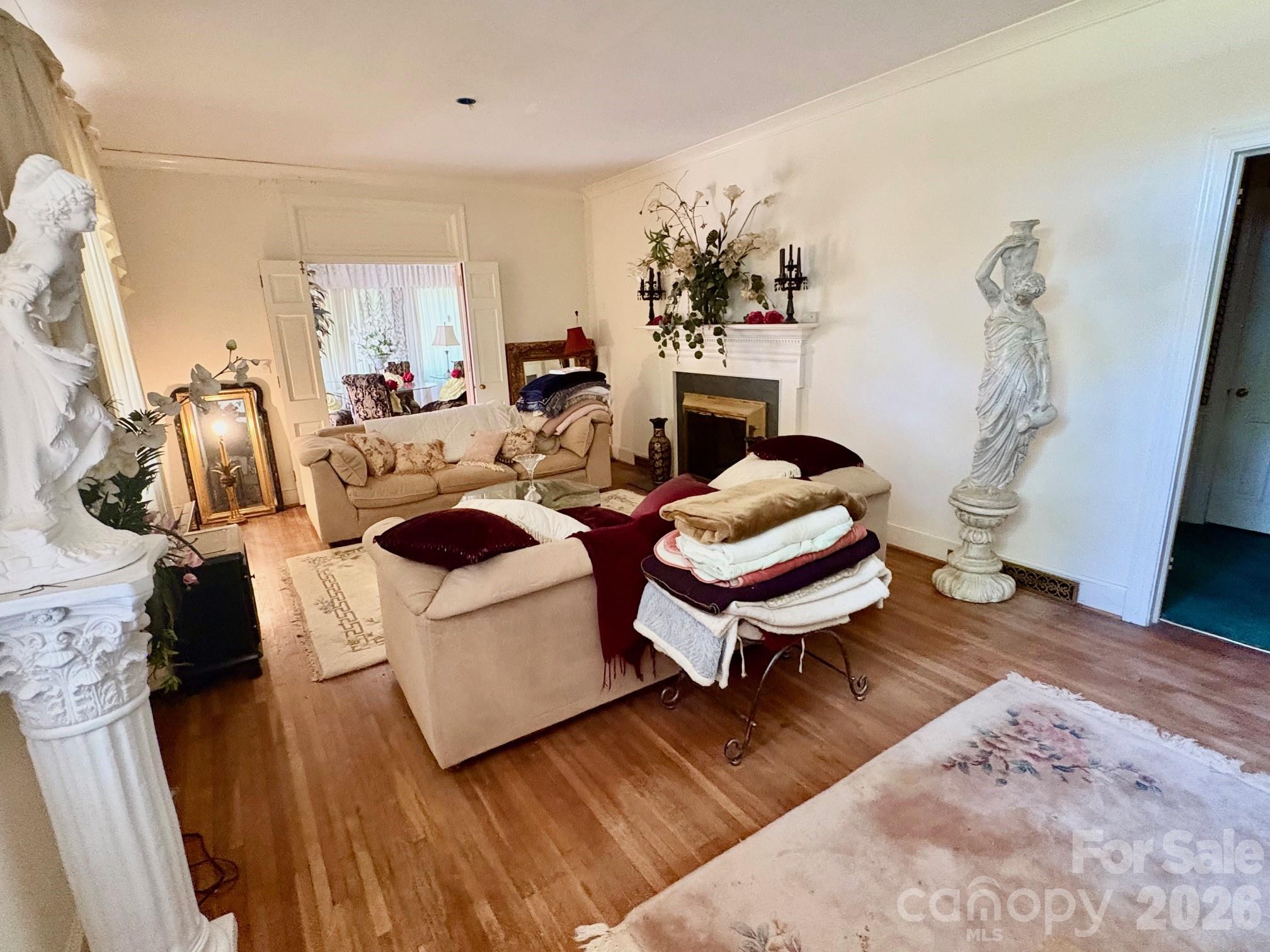 1612 S New Hope Road — Gastonia