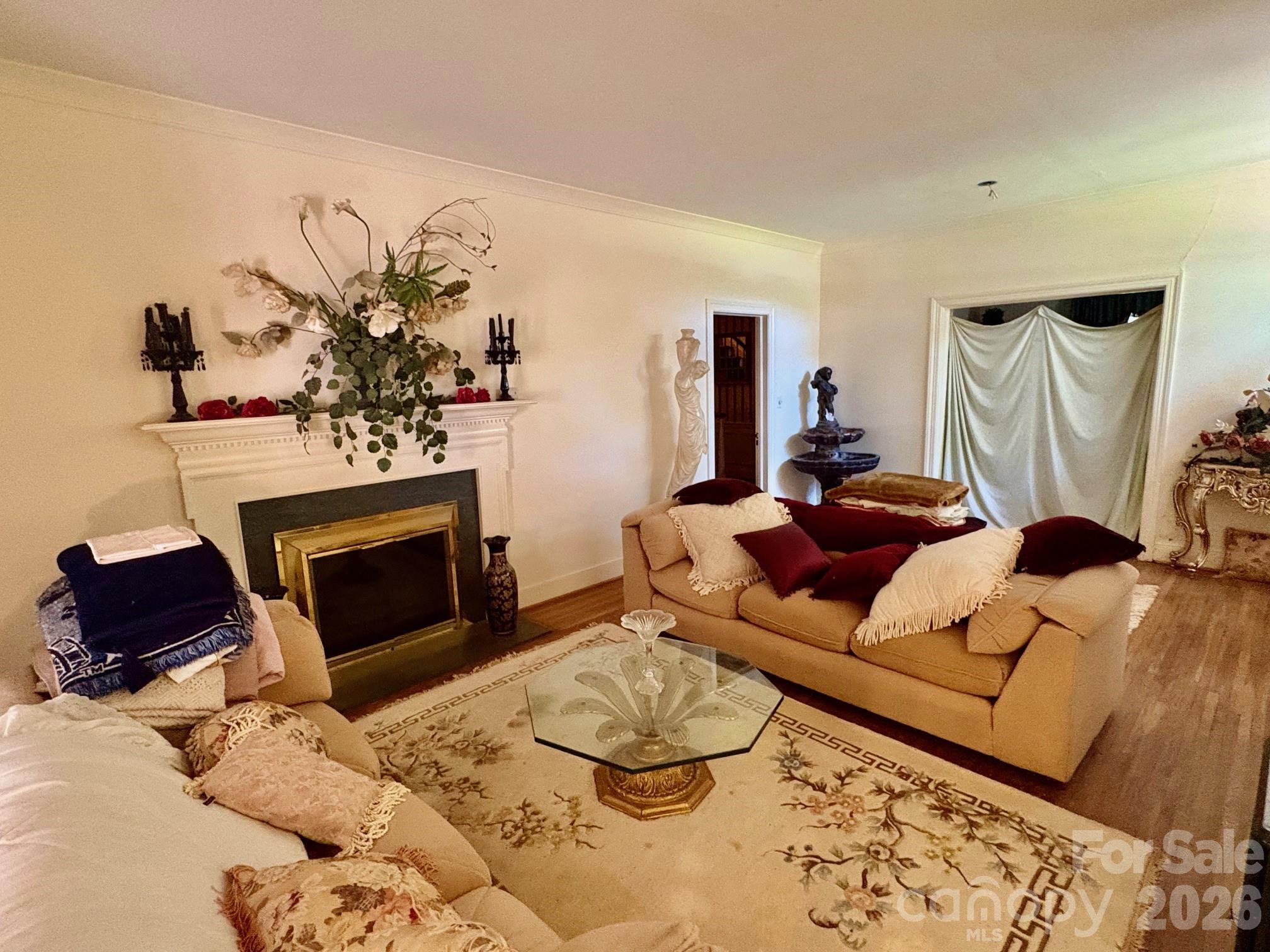 1612 S New Hope Road — Gastonia