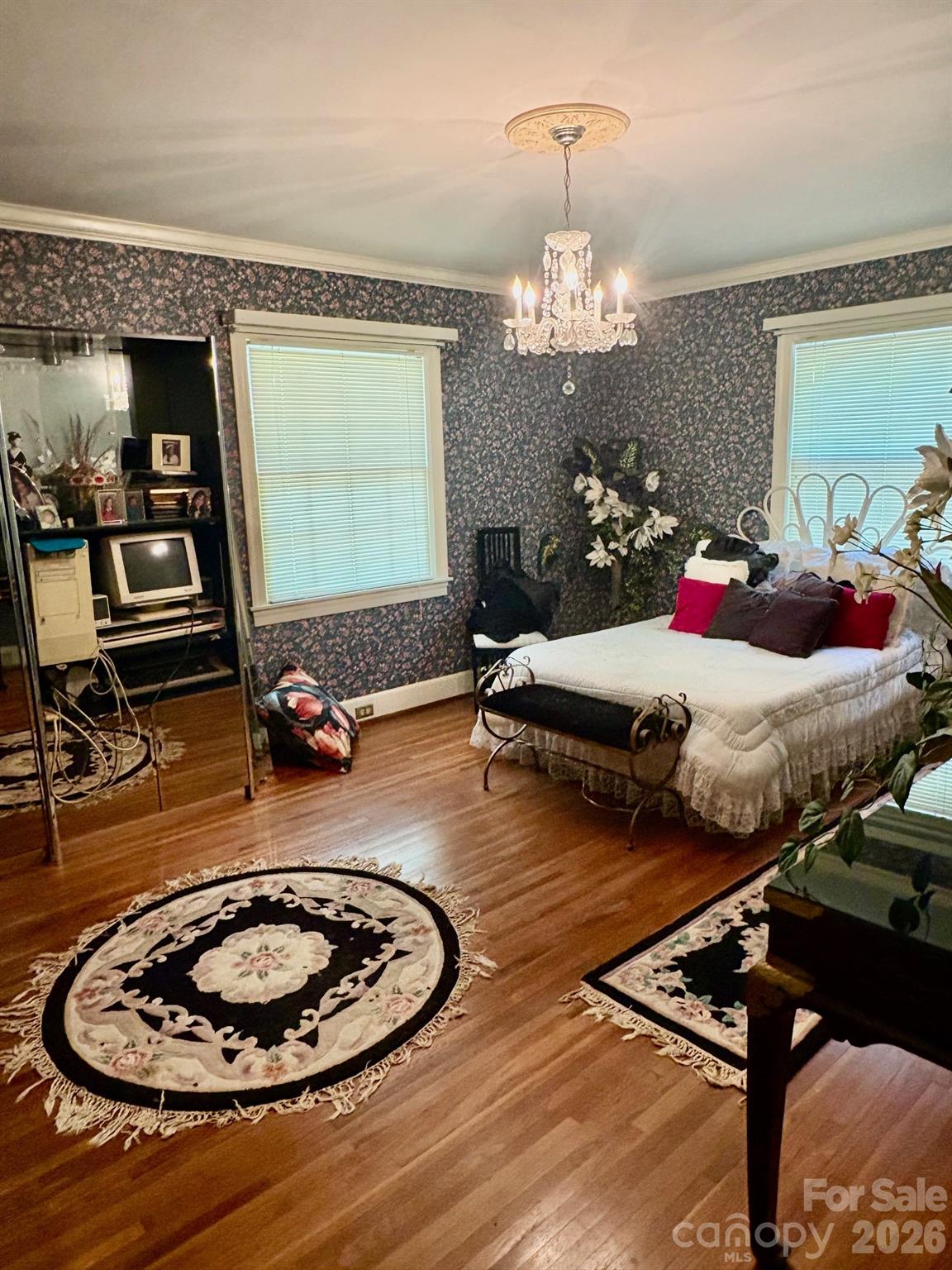1612 S New Hope Road — Gastonia