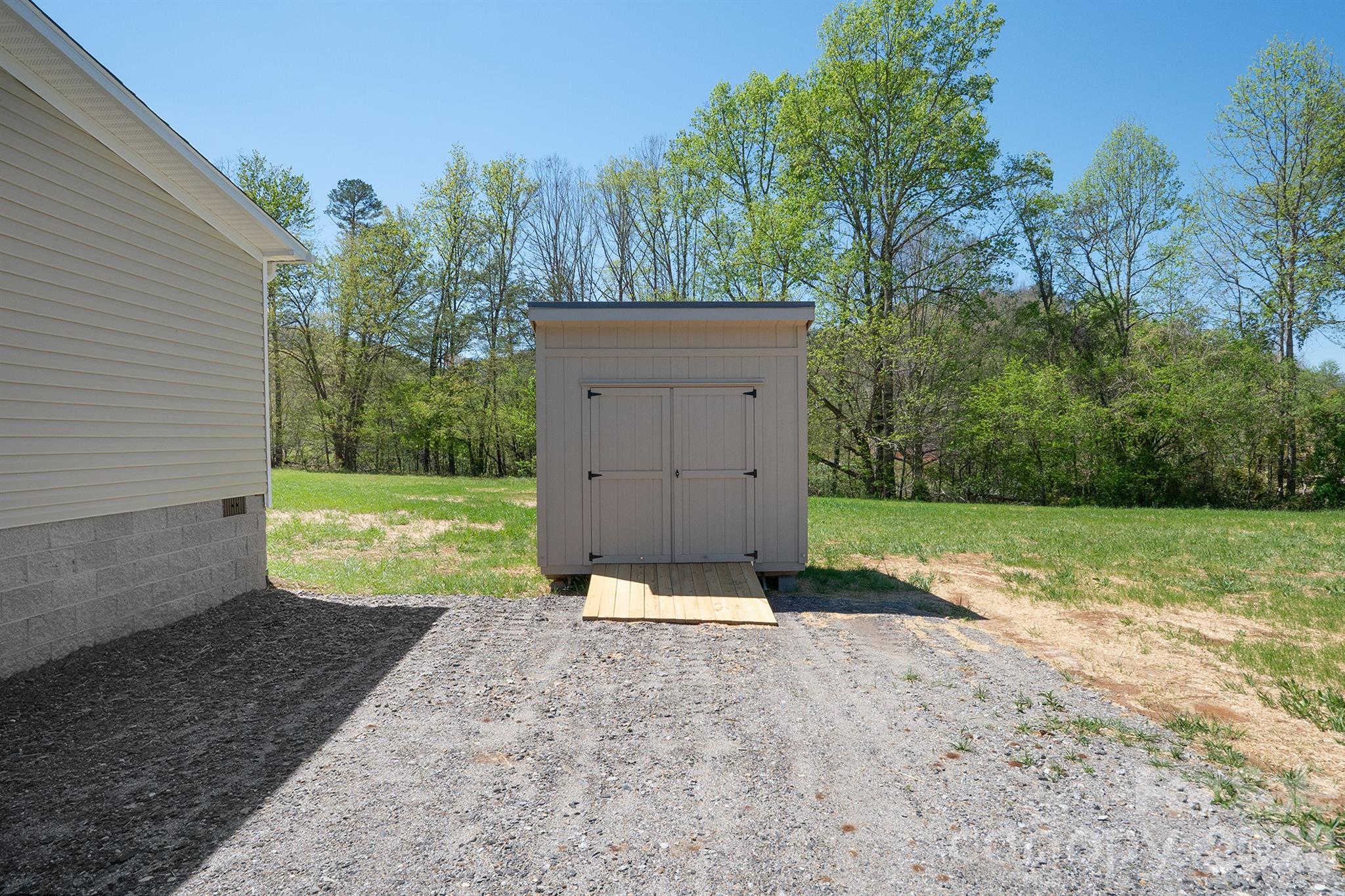 140 Peaceful Hill Drive — Old Fort