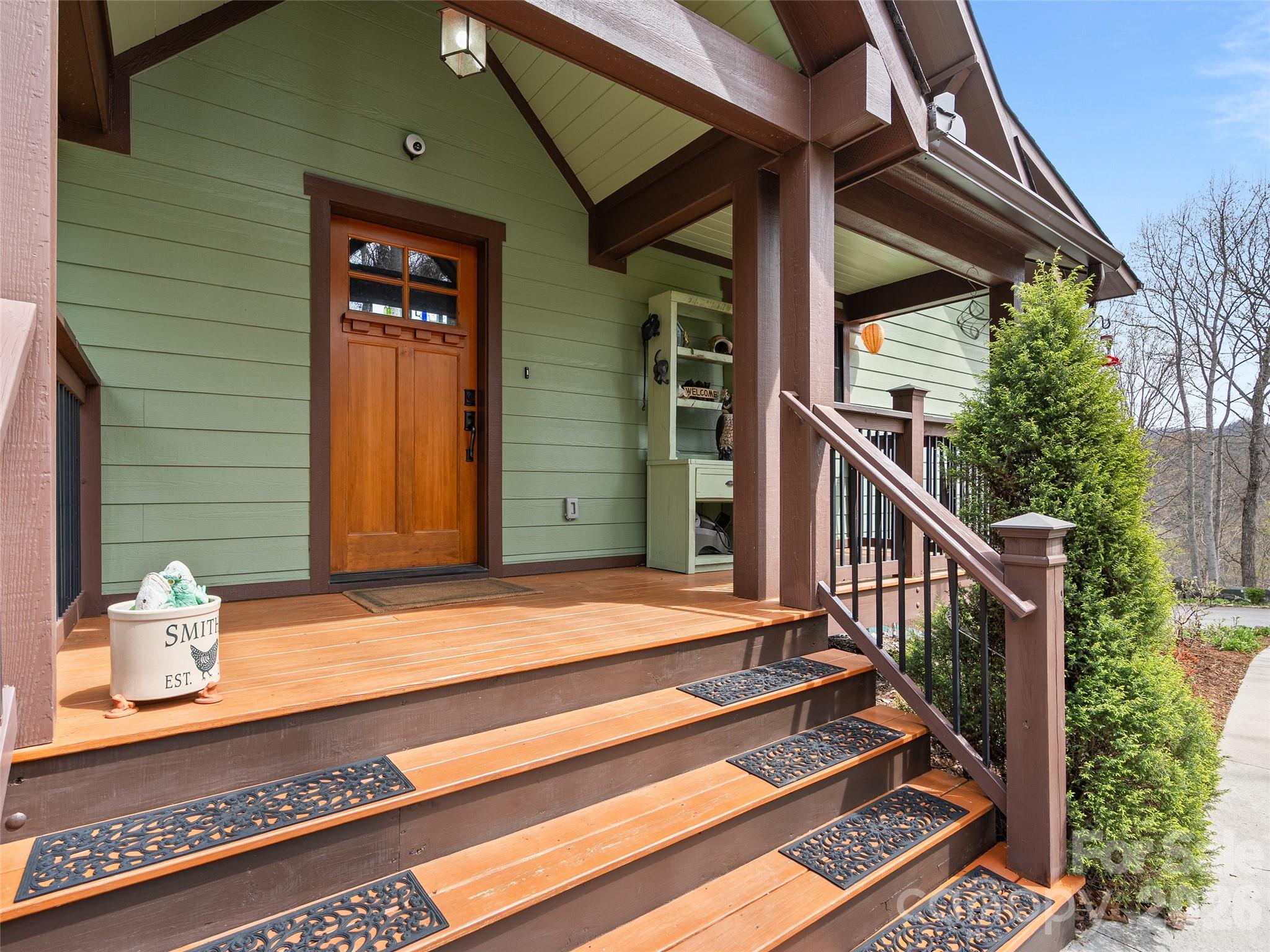 711 Winfield Drive — Clyde