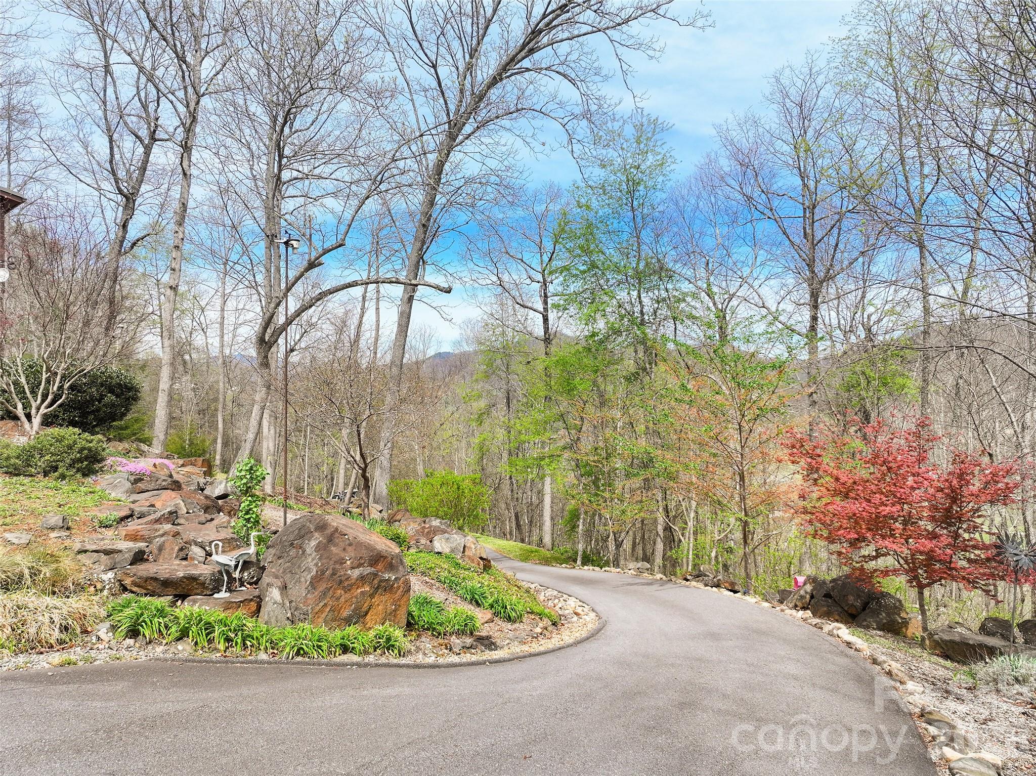 711 Winfield Drive — Clyde