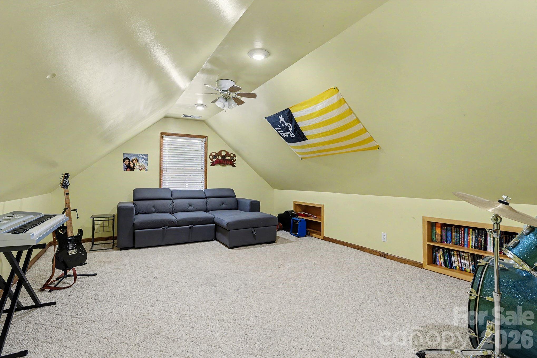 2040 Burke Road — Shelby