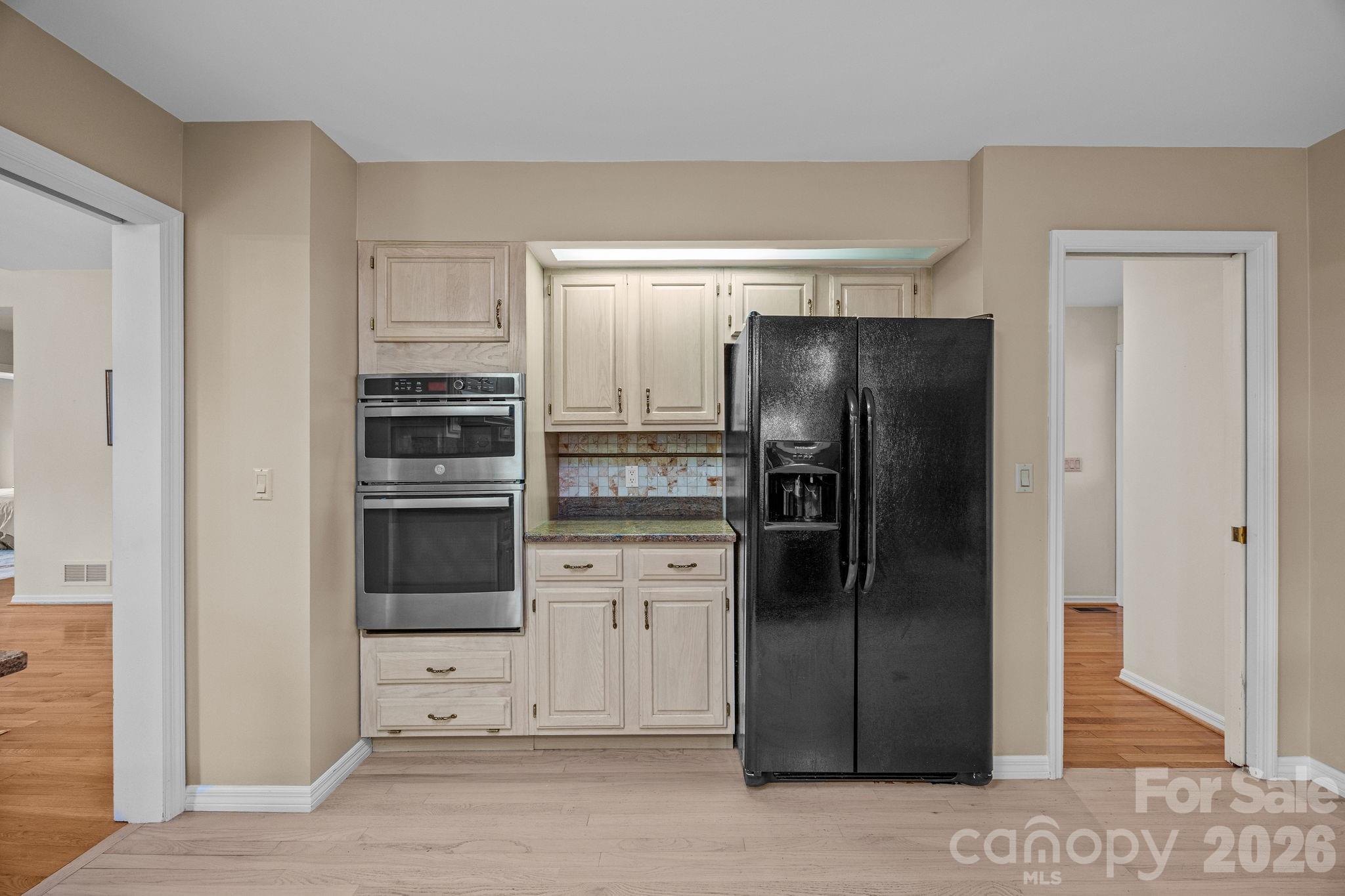 68 Stony Ridge — Asheville