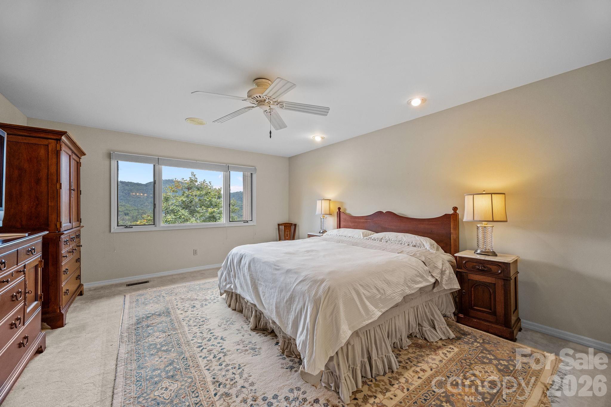 68 Stony Ridge — Asheville