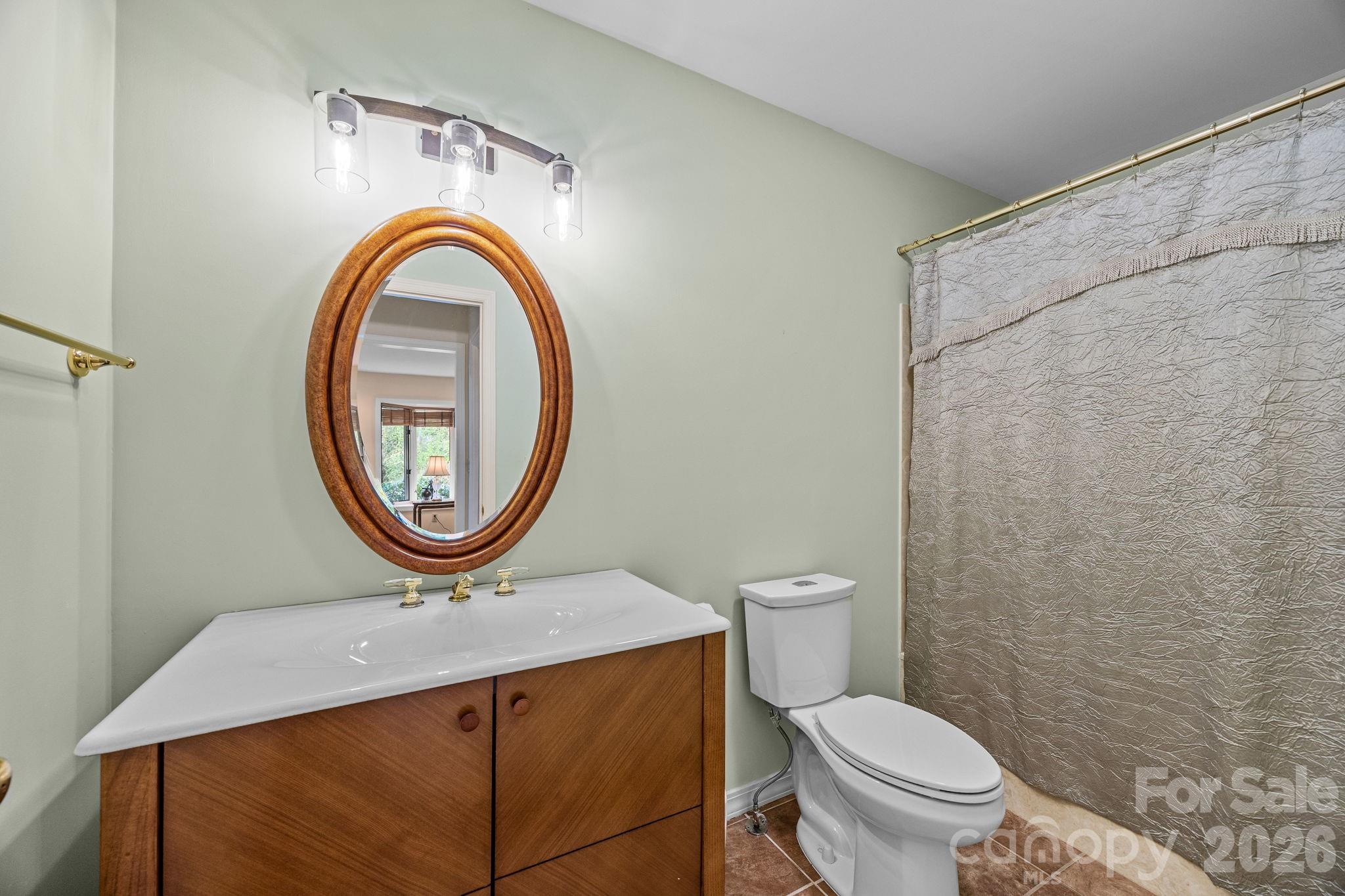 68 Stony Ridge — Asheville