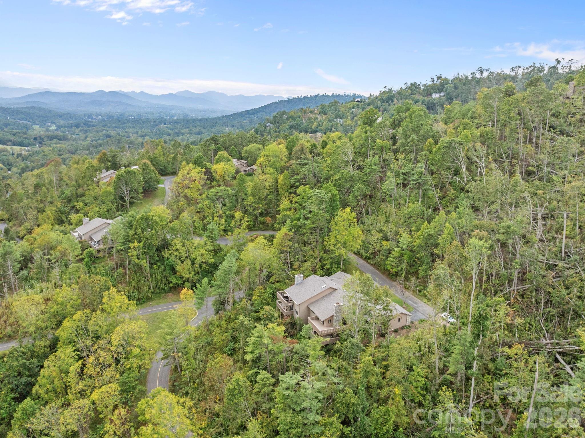 68 Stony Ridge — Asheville