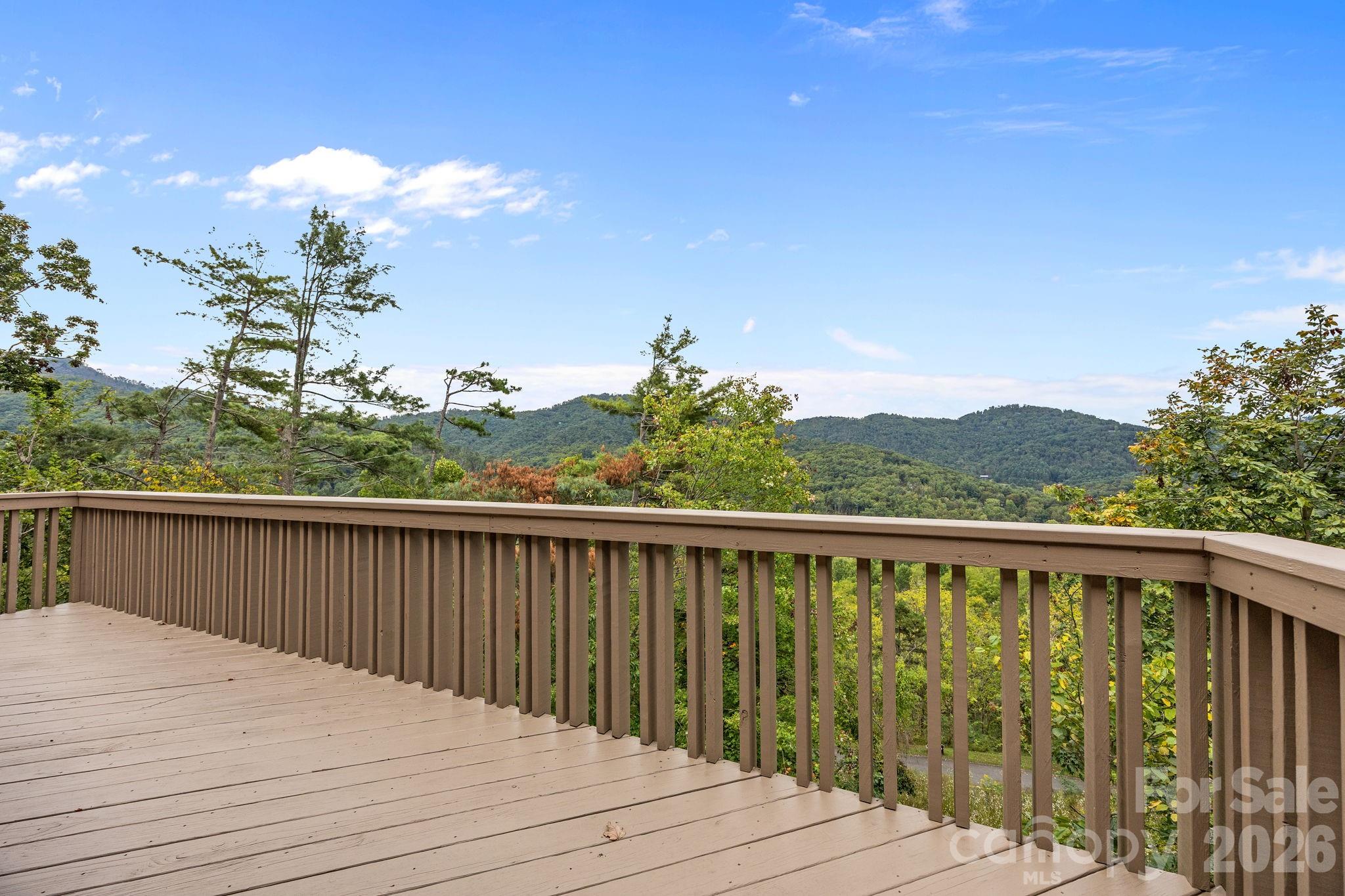 68 Stony Ridge — Asheville