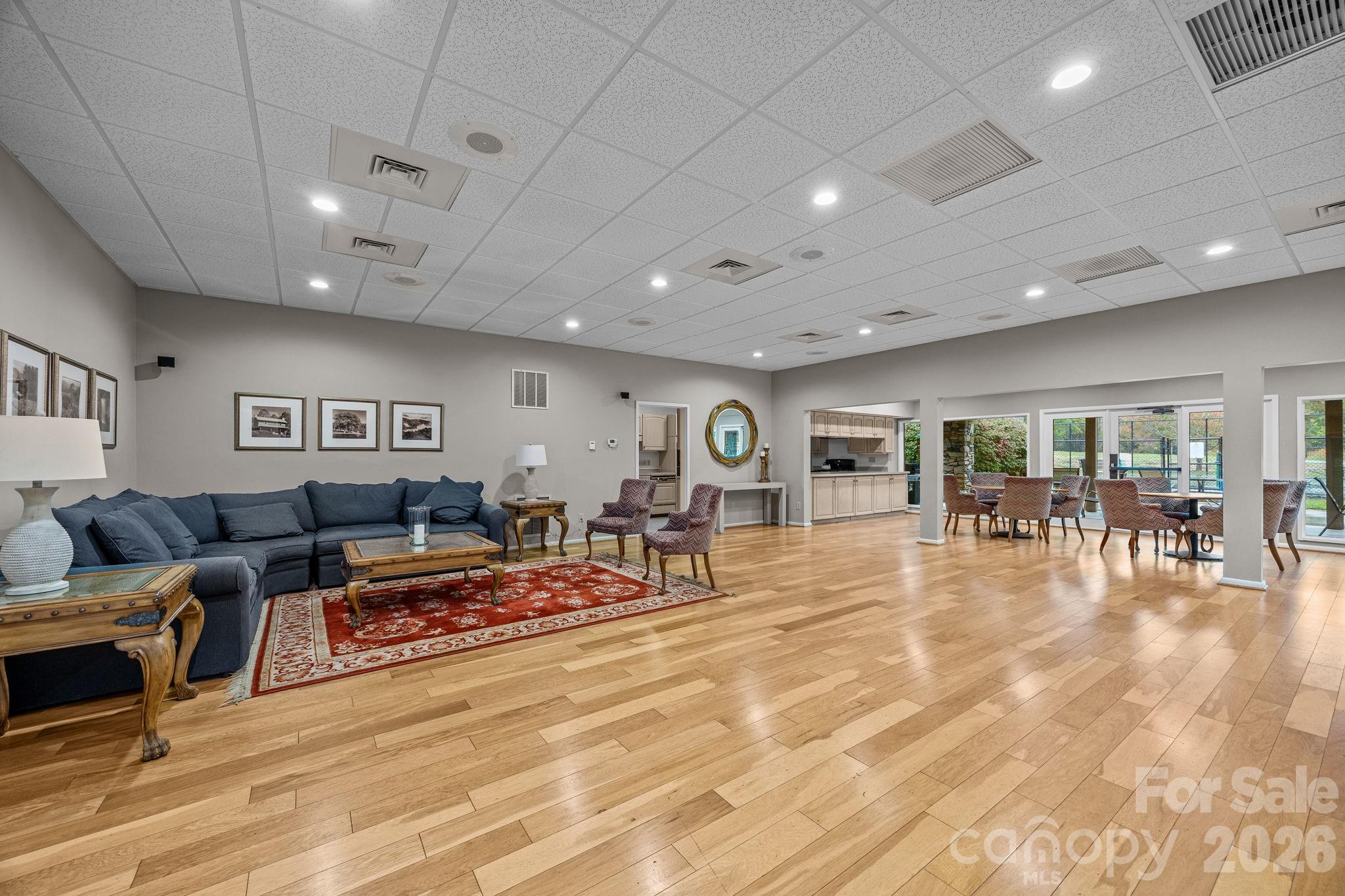 68 Stony Ridge — Asheville